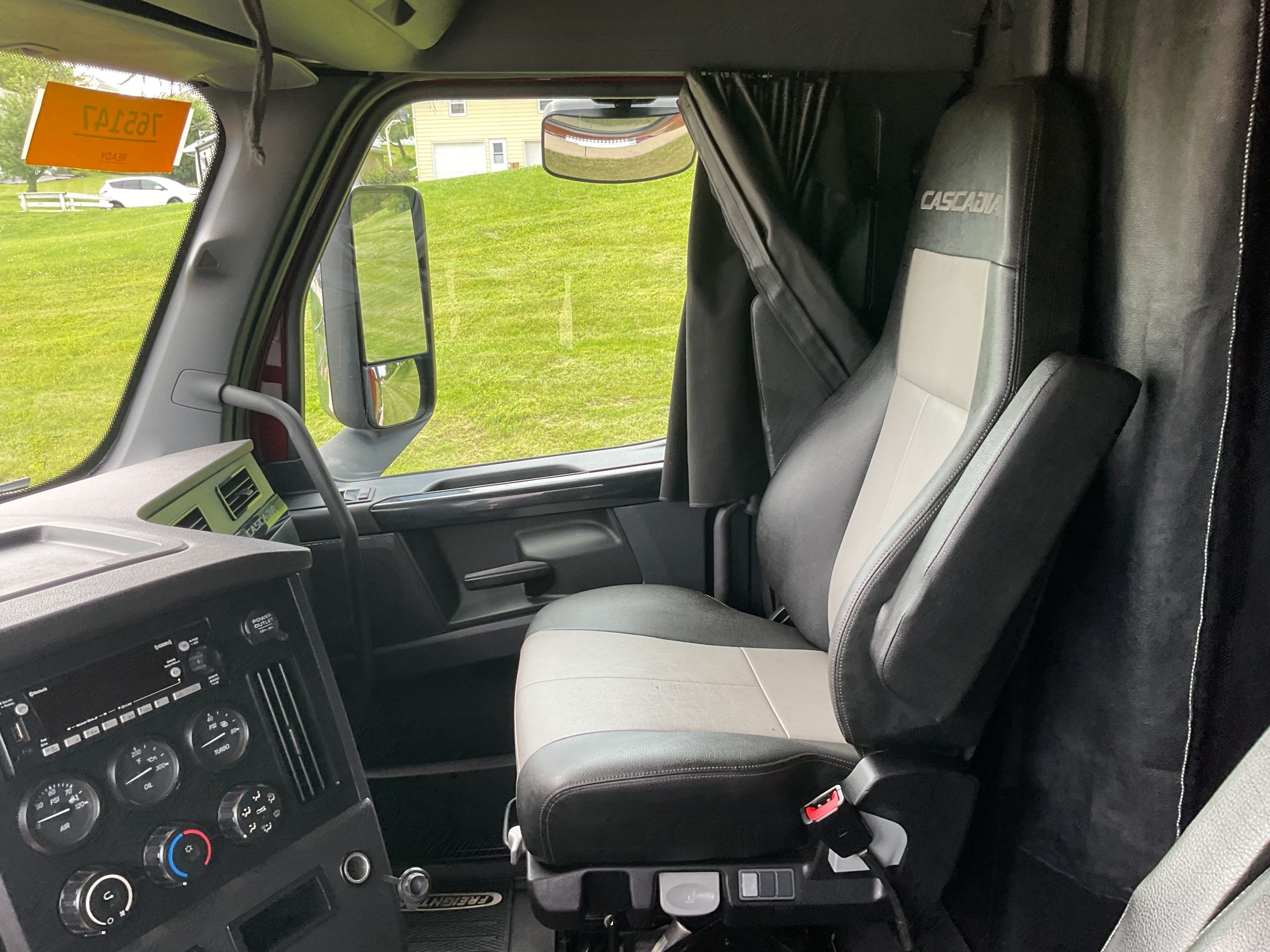 2023 Freightliner PT126SLP 2023 Freightliner PT126SLP - image 6 of 6