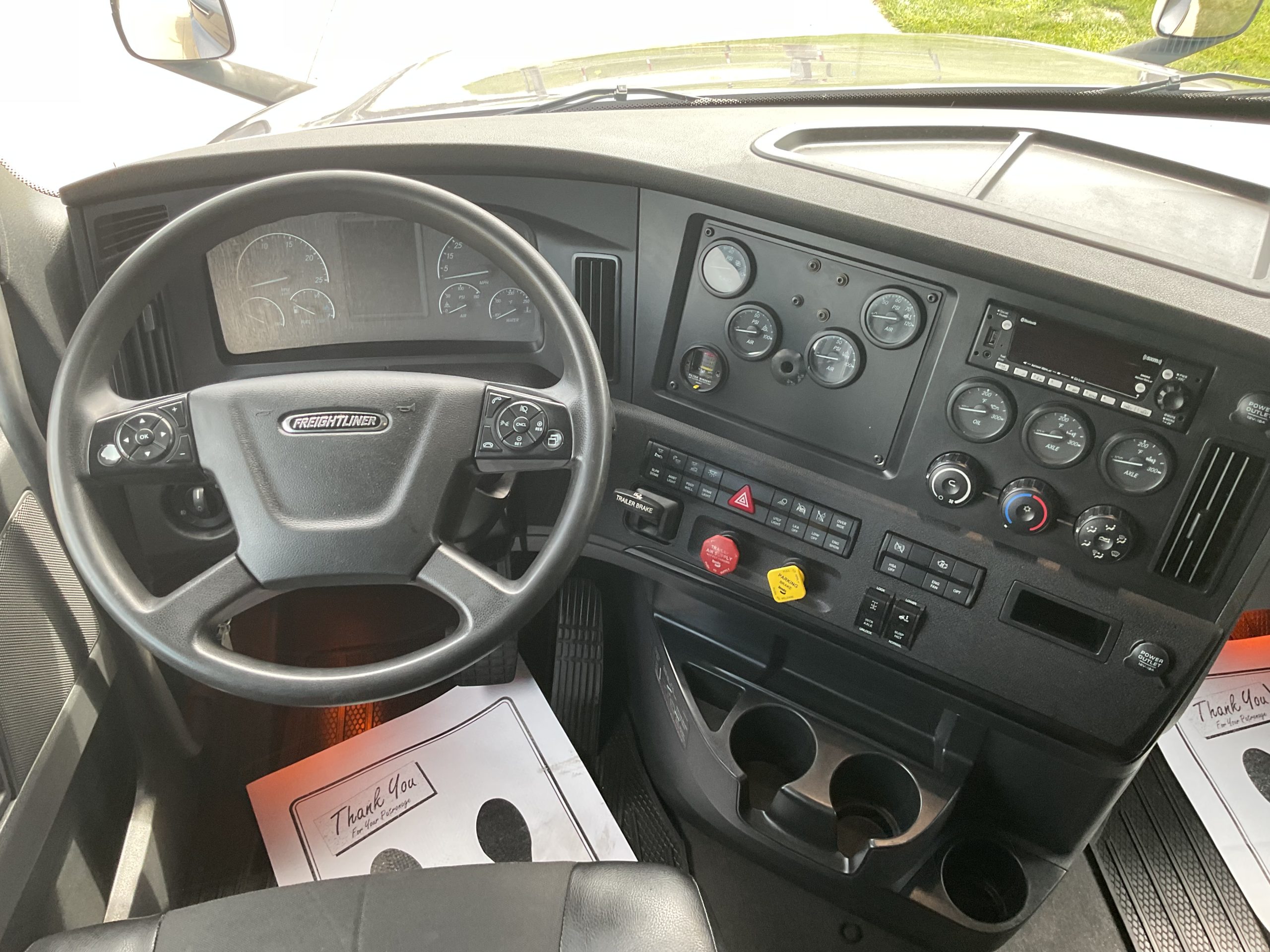 2023 Freightliner PT126SLP 2023 Freightliner PT126SLP - image 5 of 6
