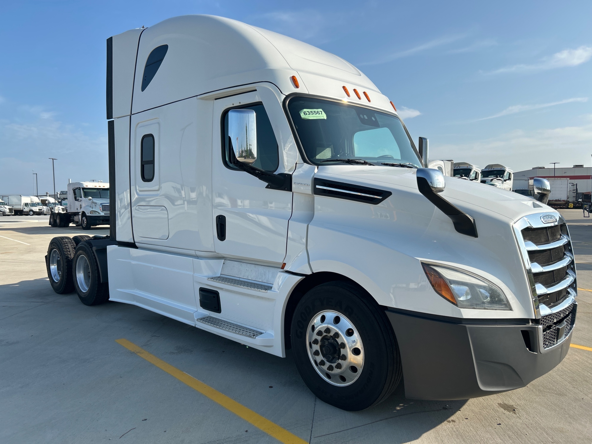 2020 Freightliner PT126SLP 2020 Freightliner PT126SLP - image 3 of 6