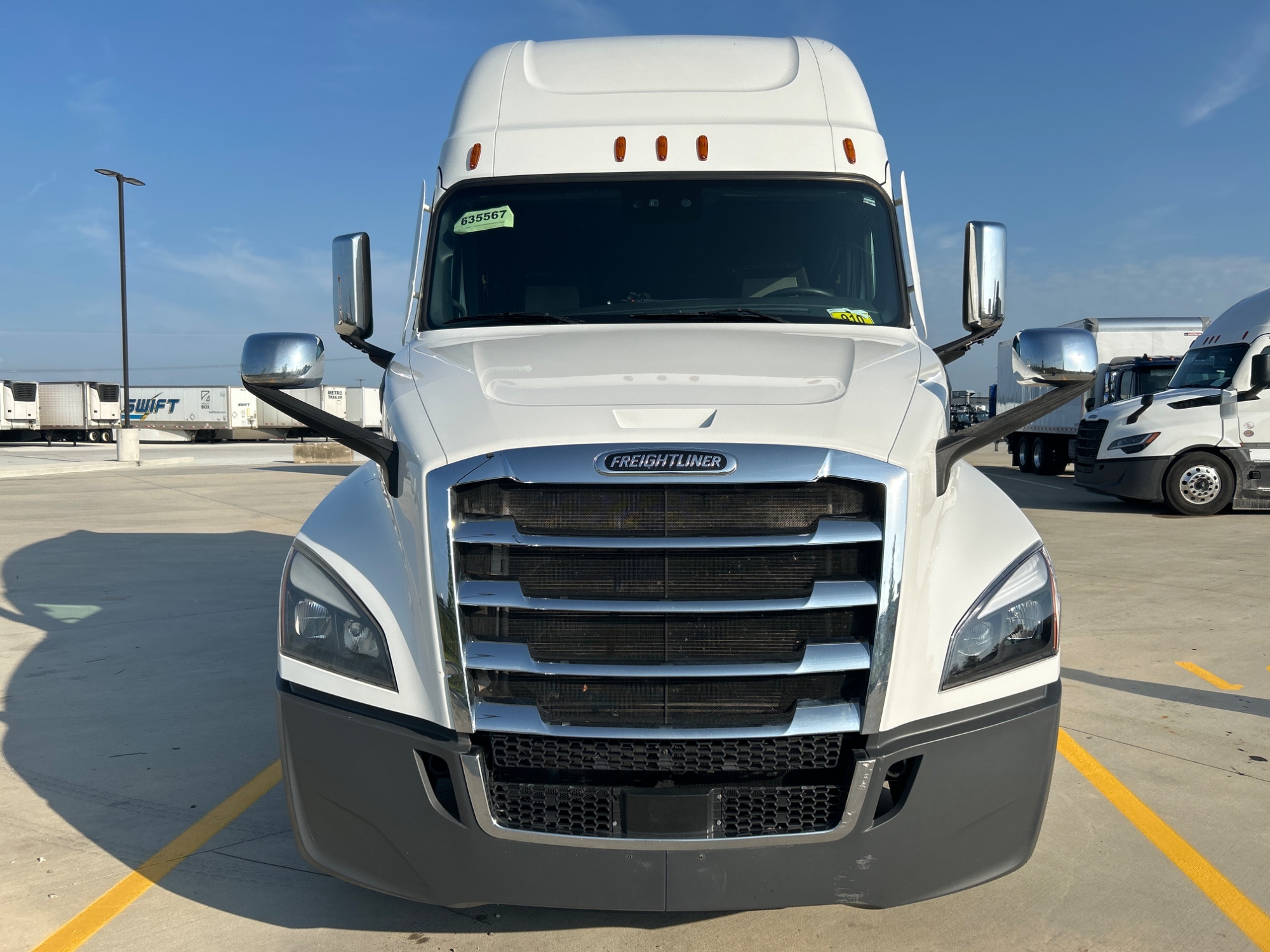 2020 Freightliner PT126SLP 2020 Freightliner PT126SLP - image 2 of 6