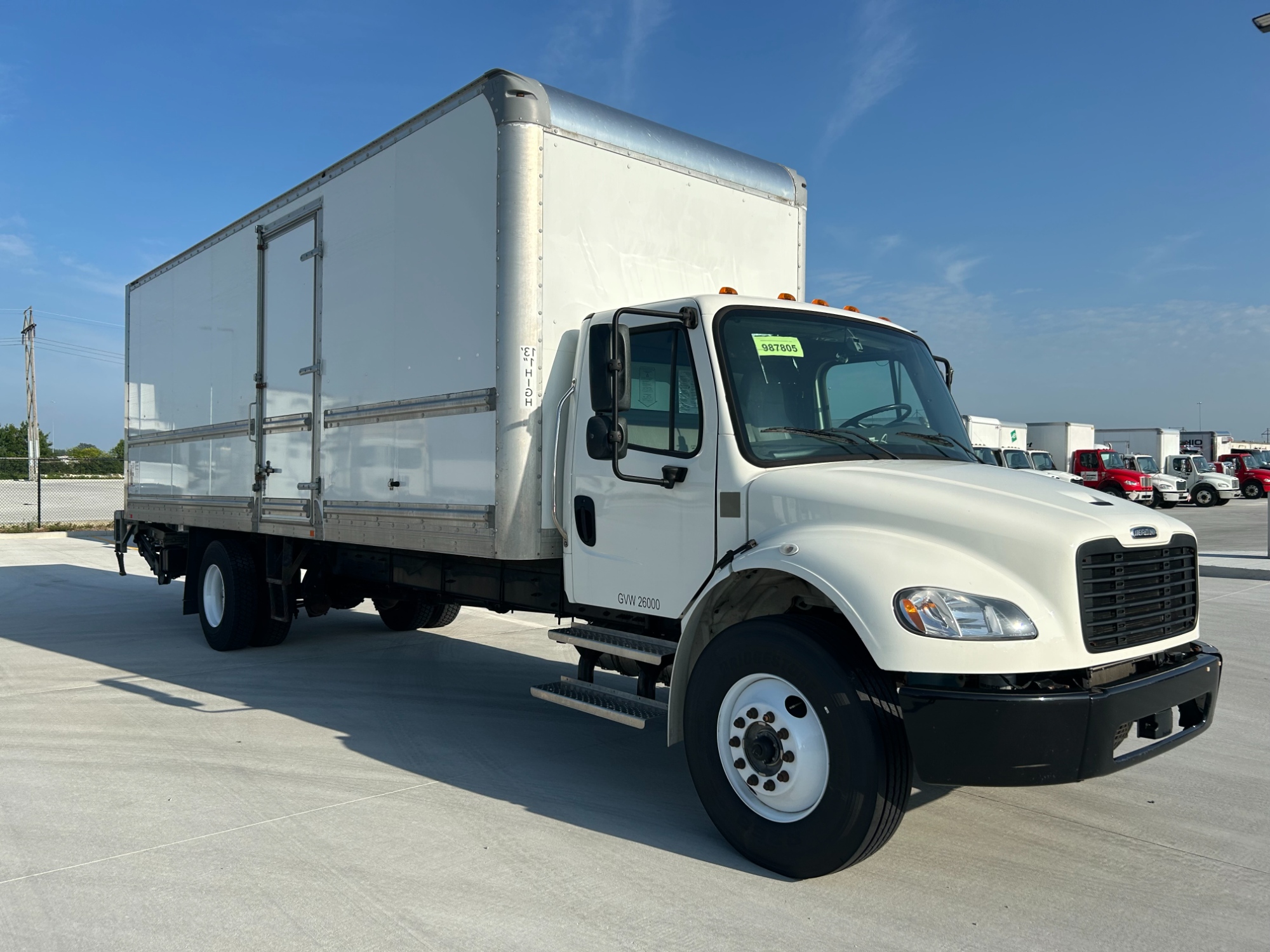 2022 Freightliner M2 106 2022 Freightliner M2 106 - image 3 of 6