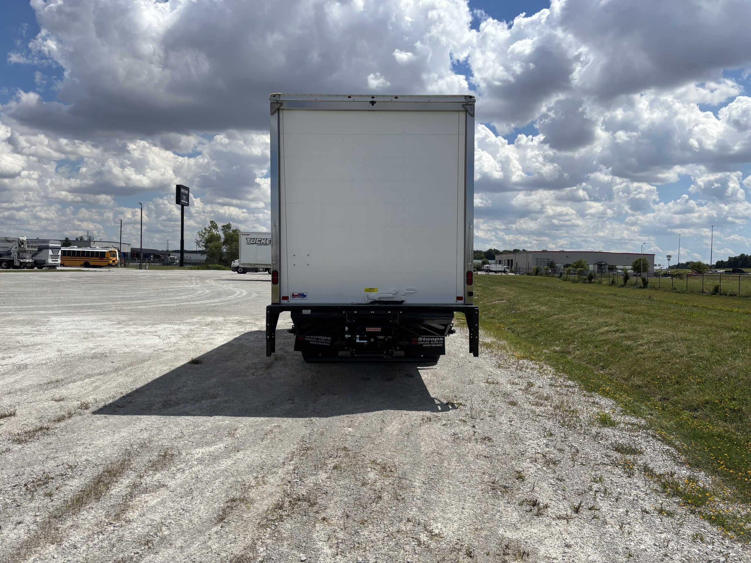 2027 Freightliner M2 106+ - image 1 of 6