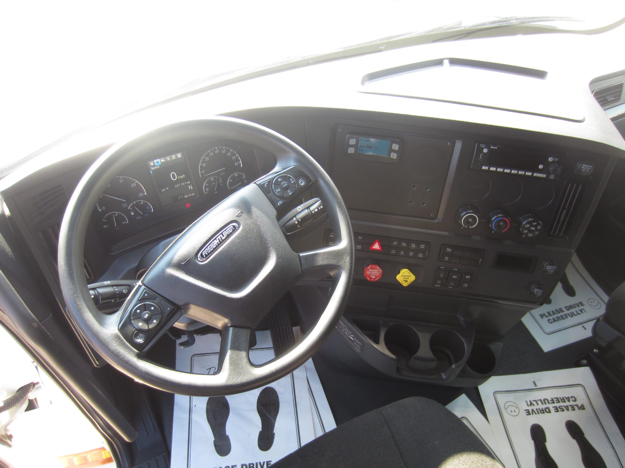 2023 Freightliner PT126SLP 2023 Freightliner PT126SLP - image 5 of 6