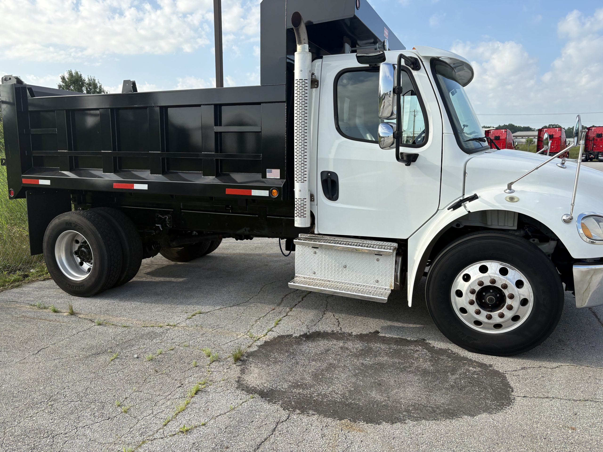 2018 Freightliner M2 106 2018 Freightliner M2 106 - image 6 of 6
