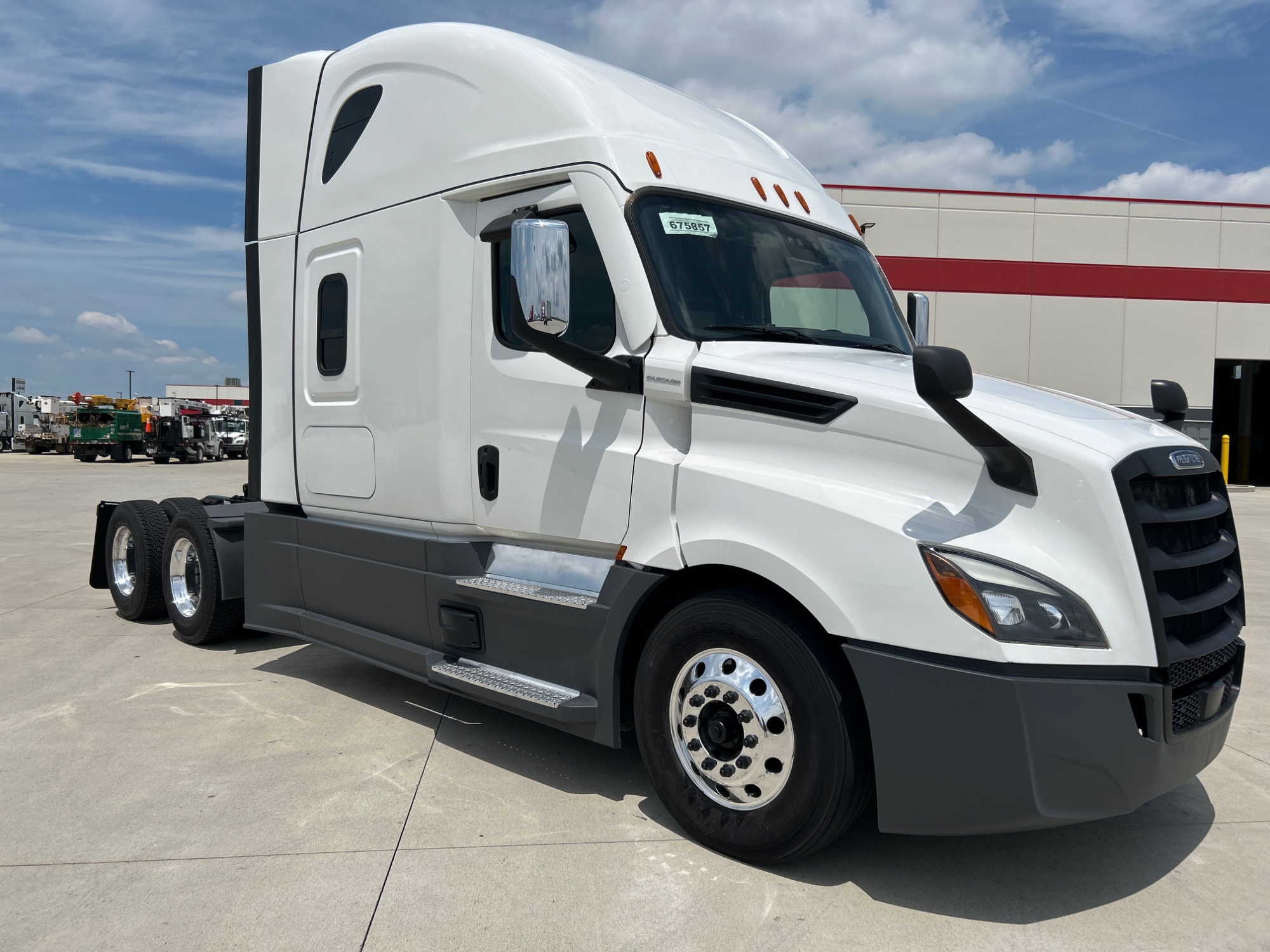 2021 Freightliner PT126SLP 2021 Freightliner PT126SLP - image 3 of 6