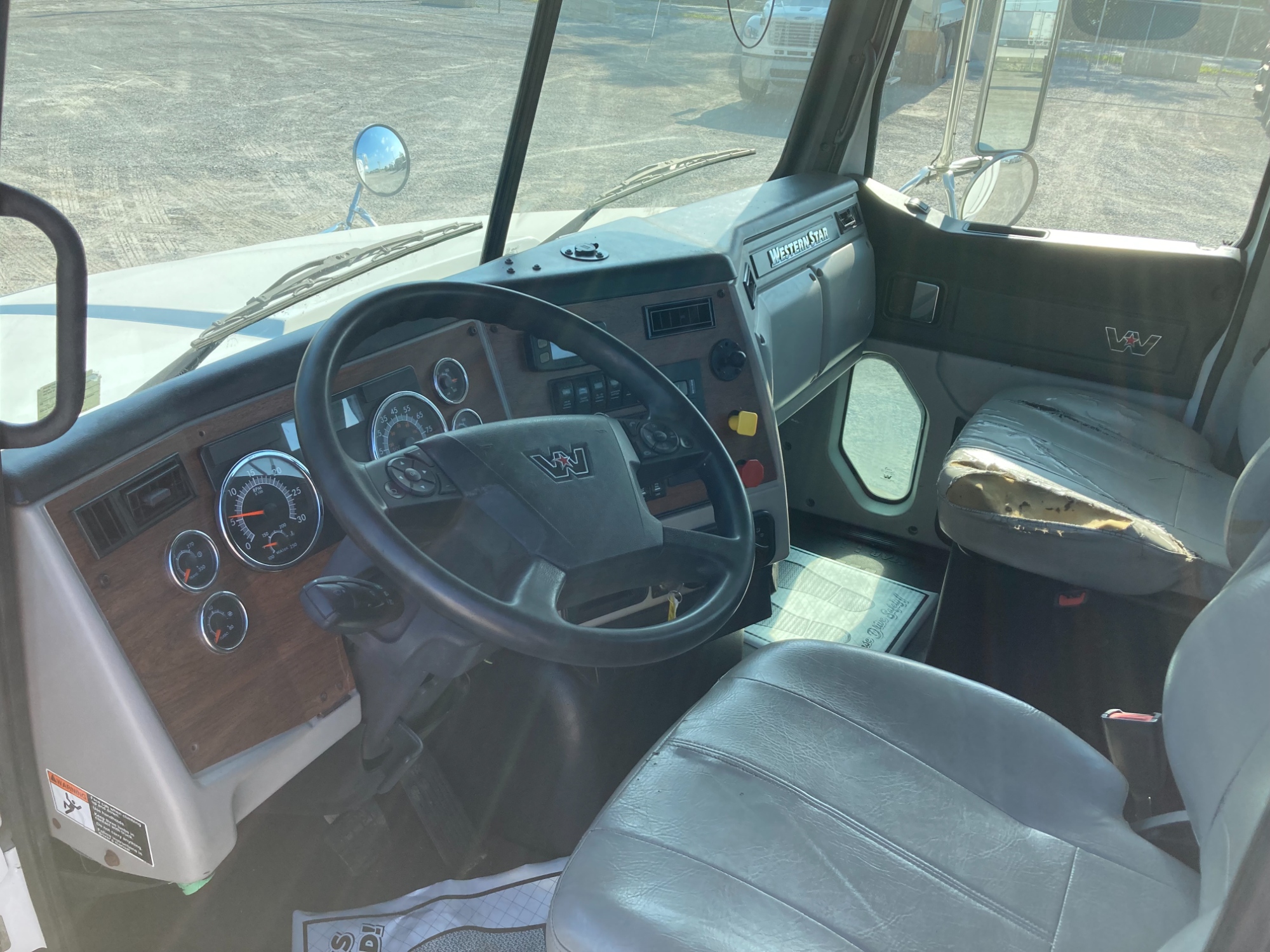 2020 Western Star 4700SF 068Rf00000iMWHf 2020 Western Star 4700SF 068Rf00000iMWHf