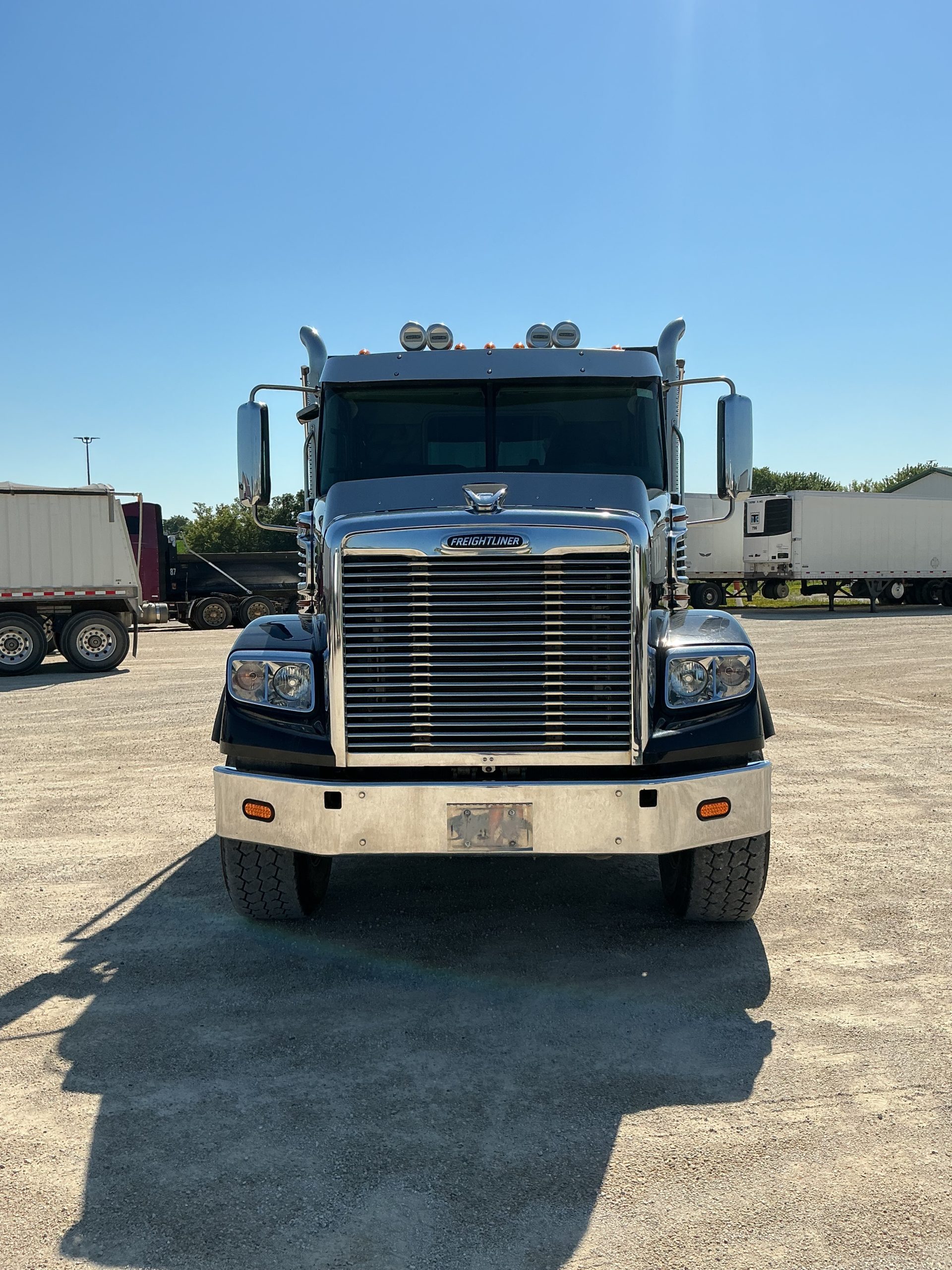 2015 Freightliner 122SD 068Rf00000iYgQ6 2015 Freightliner 122SD 068Rf00000iYgQ6