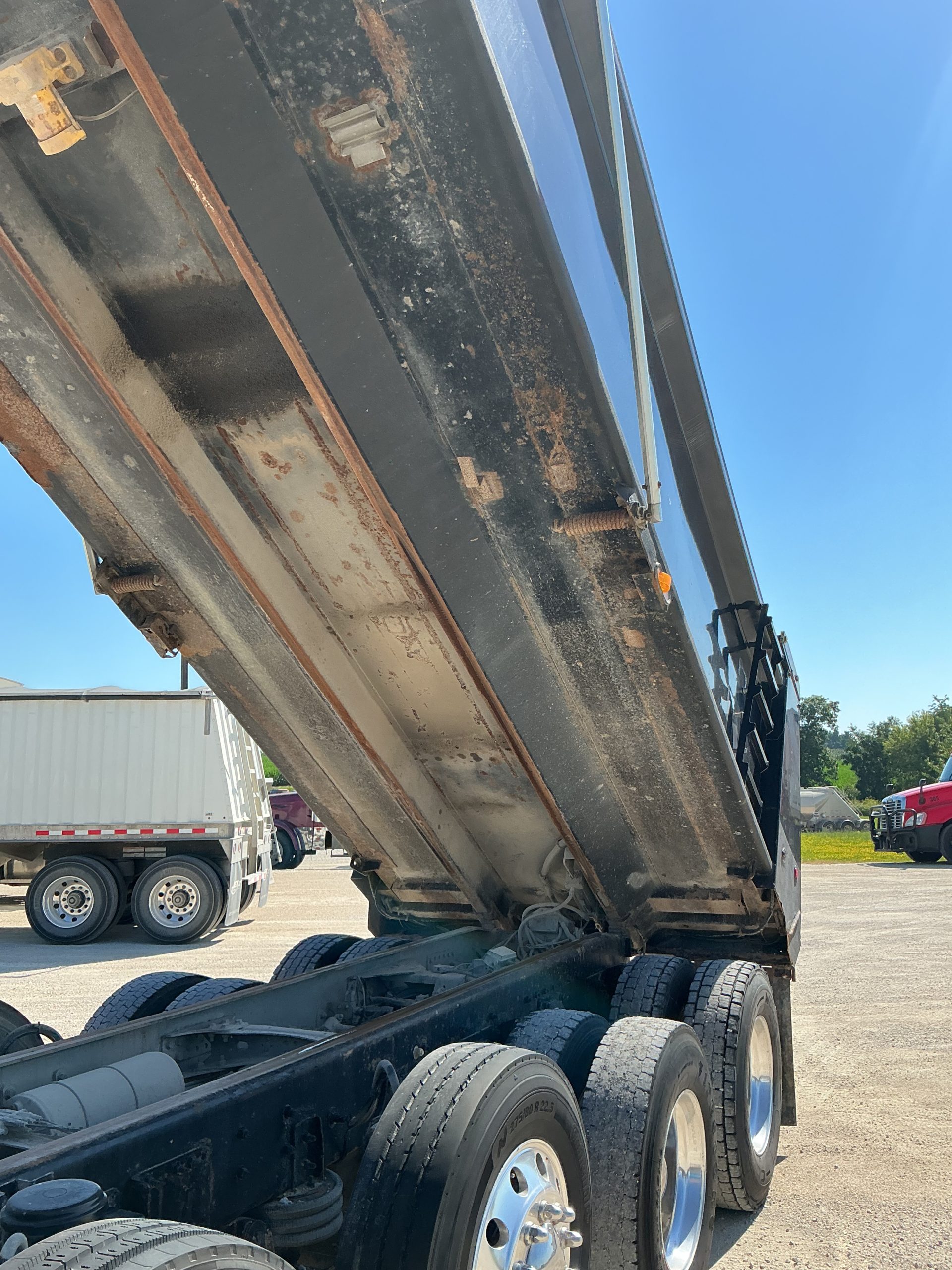 2015 Freightliner 122SD 068Rf00000iYgWX 2015 Freightliner 122SD 068Rf00000iYgWX