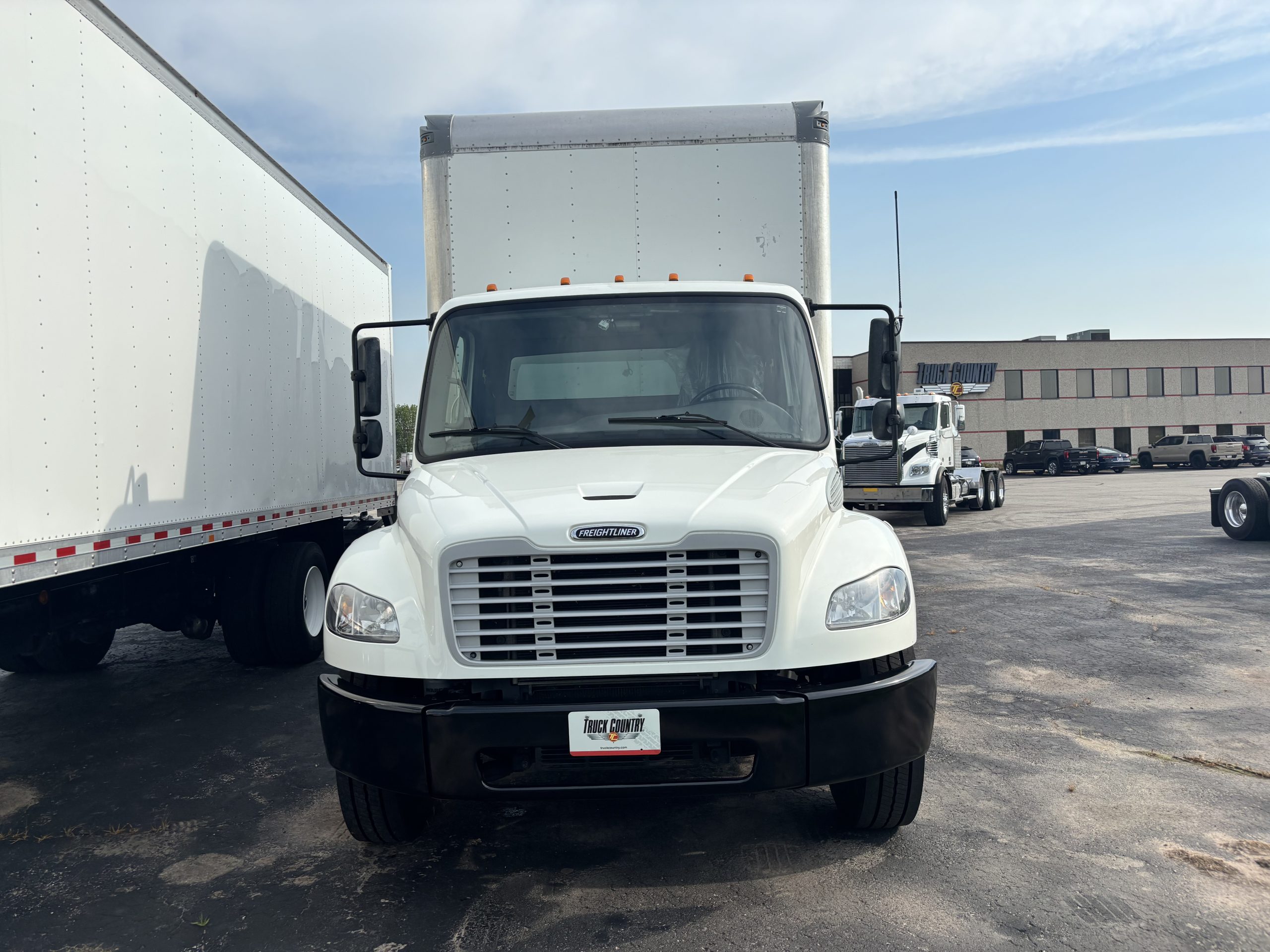 2022 Freightliner M260 2022 Freightliner M260 - image 2 of 6