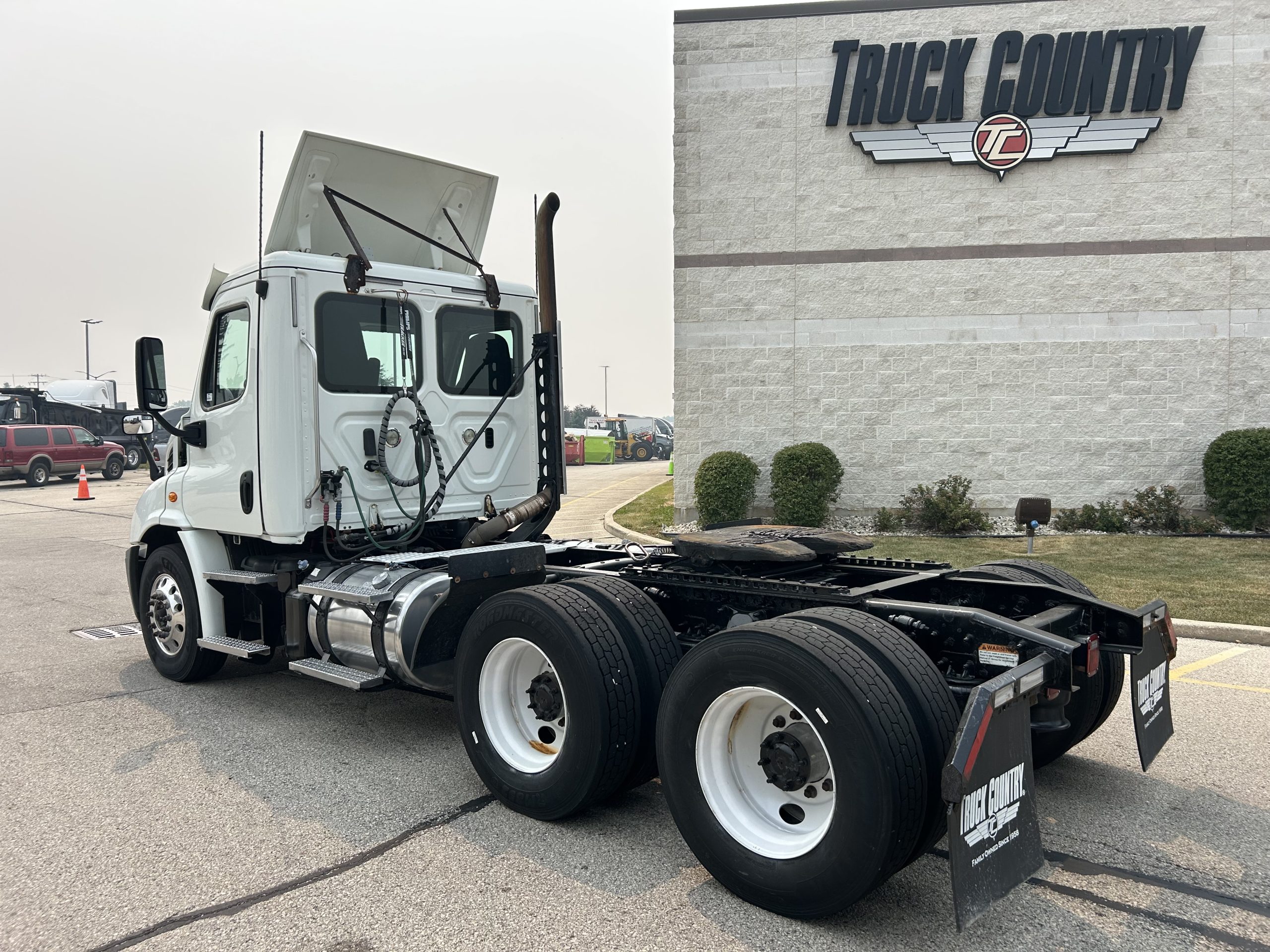 2018 Freightliner CA113 068Rf00000ilWCo 2018 Freightliner CA113 068Rf00000ilWCo
