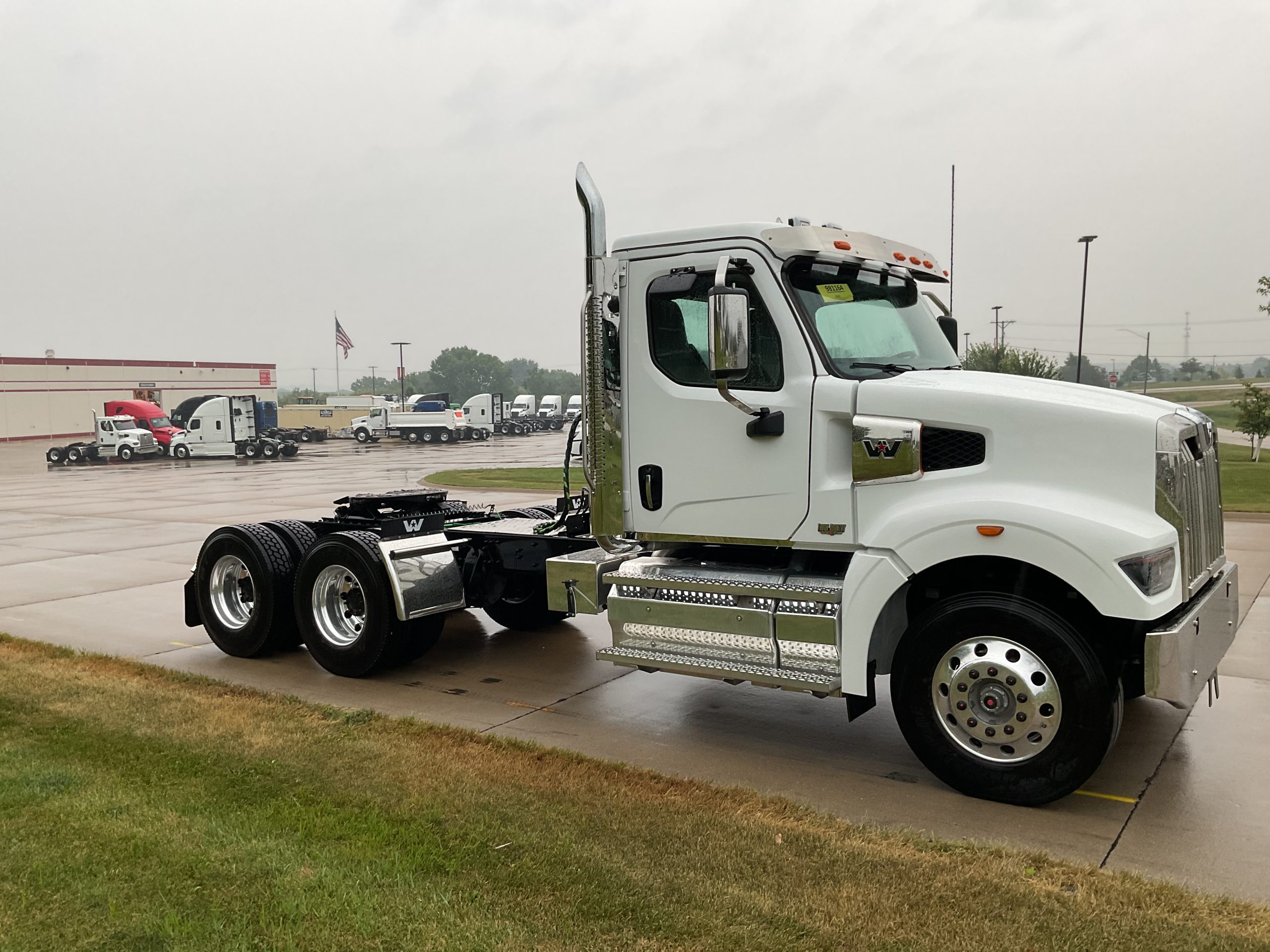 2027 Western Star 068Rf00000itg6x 2027 Western Star 068Rf00000itg6x