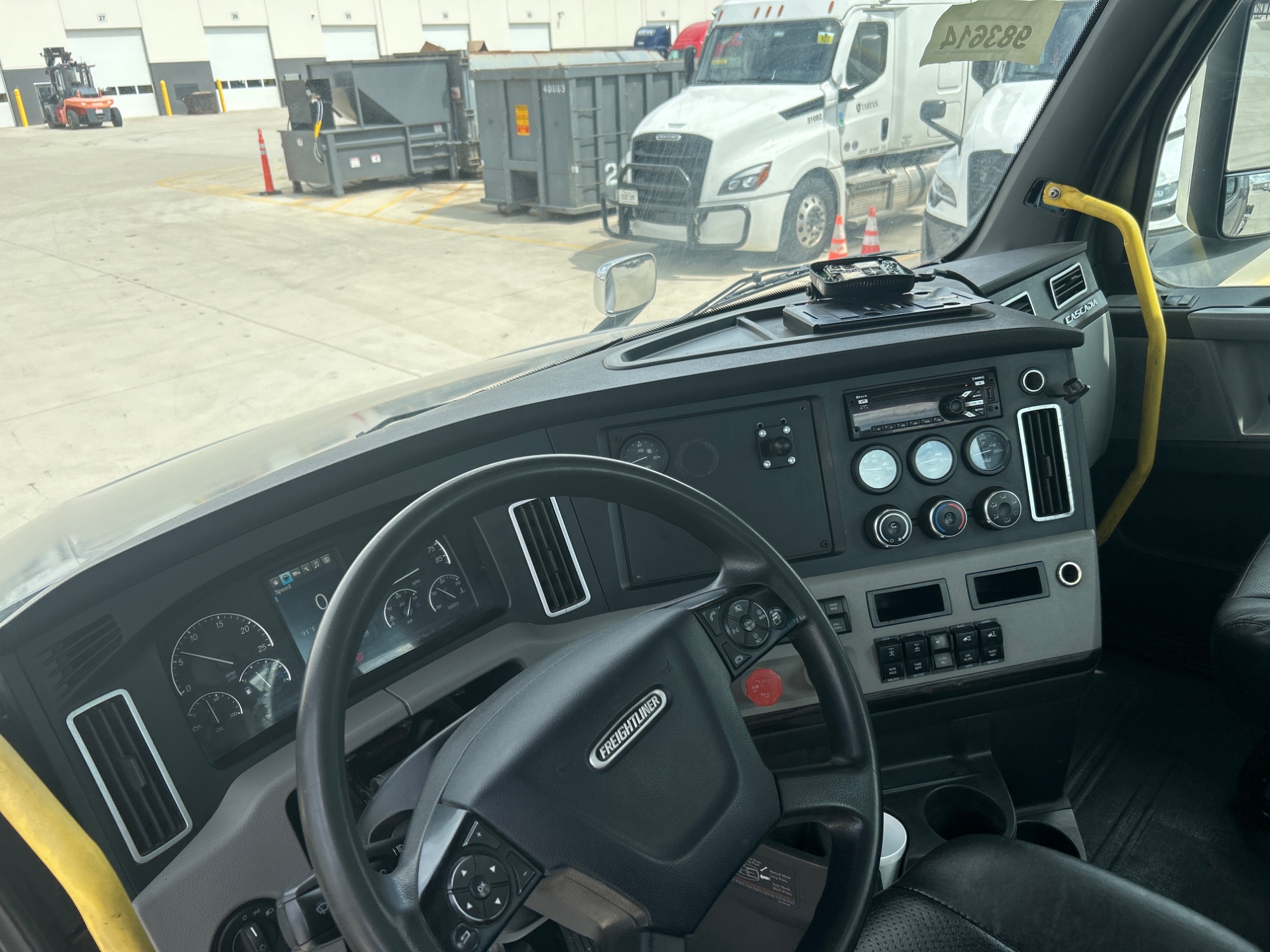 2019 Freightliner PT126DC 2019 Freightliner PT126DC - image 5 of 5