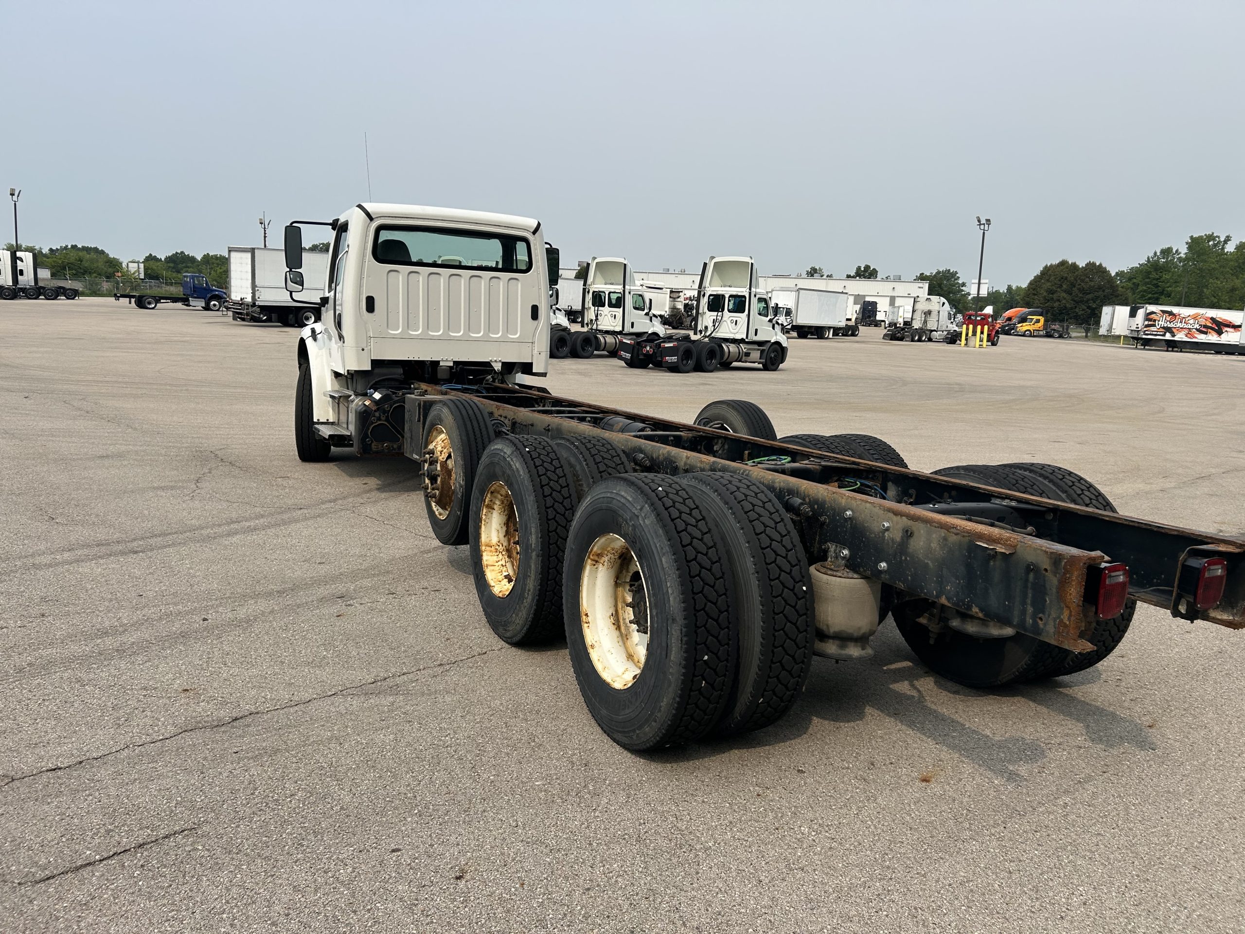 2022 Freightliner M2 106 2022 Freightliner M2 106 - image 5 of 5