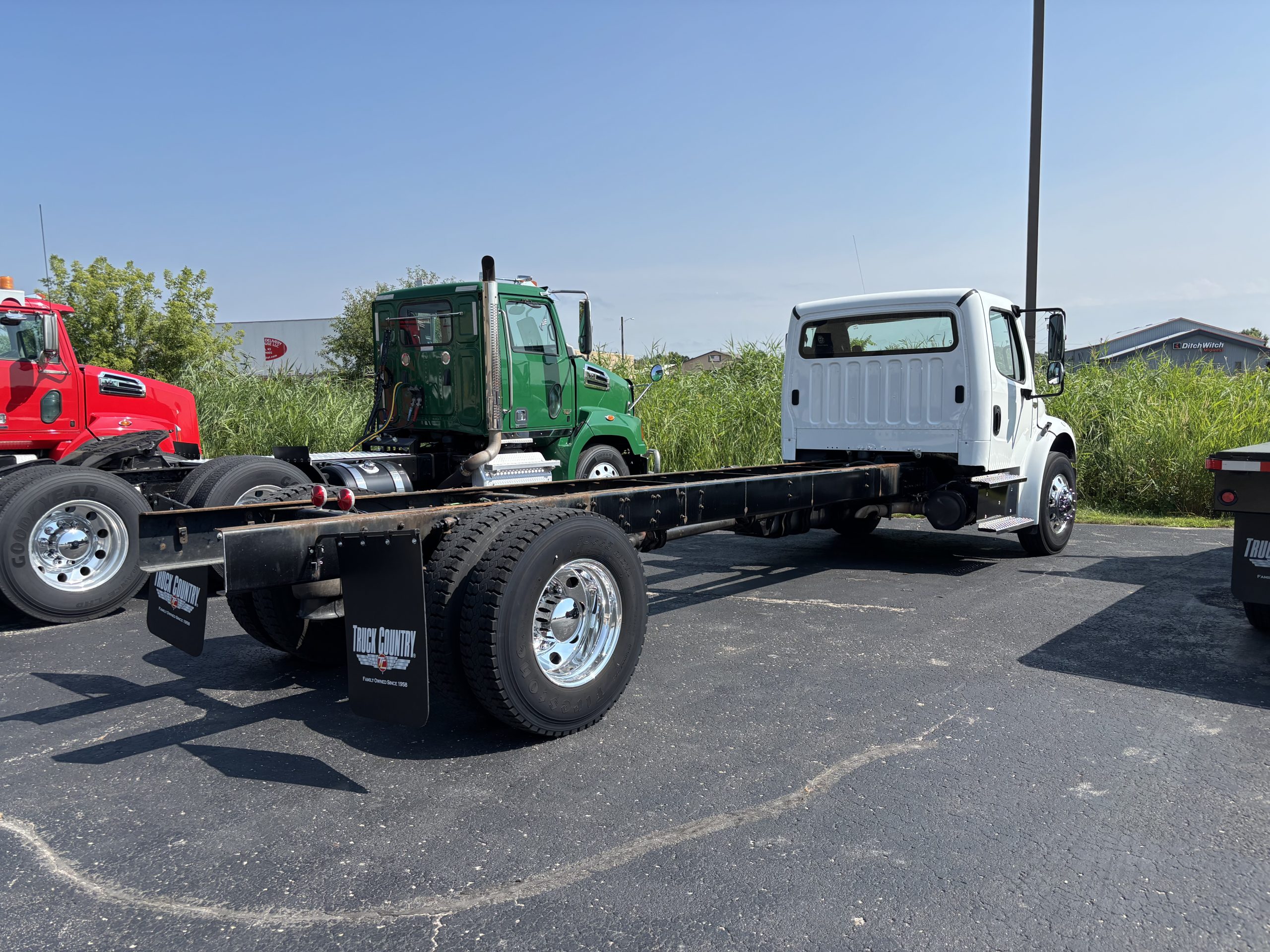 2019 Freightliner M2 106 2019 Freightliner M2 106 - image 6 of 6