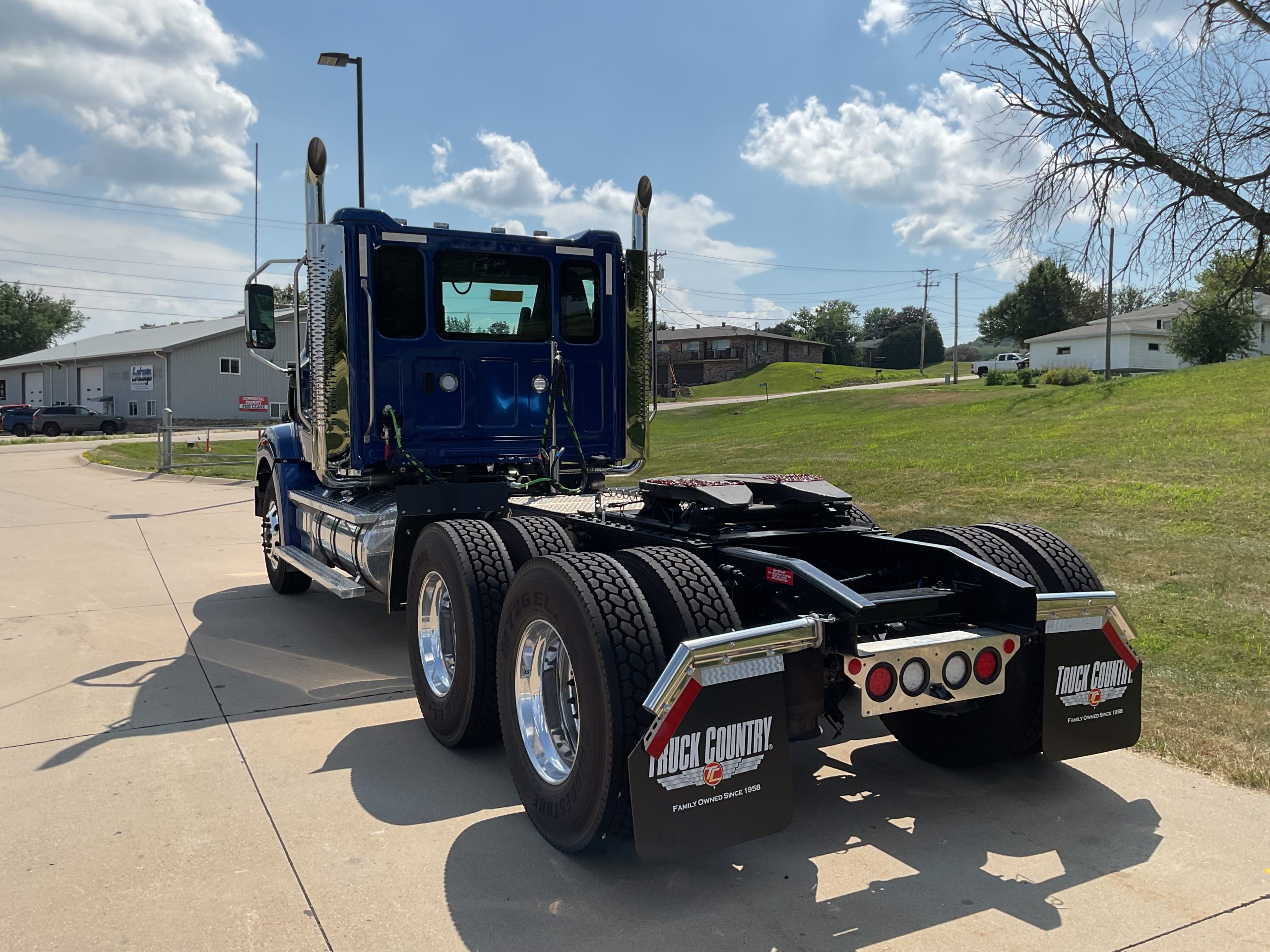 2027 Western Star 068Rf00000jIouB 2027 Western Star 068Rf00000jIouB