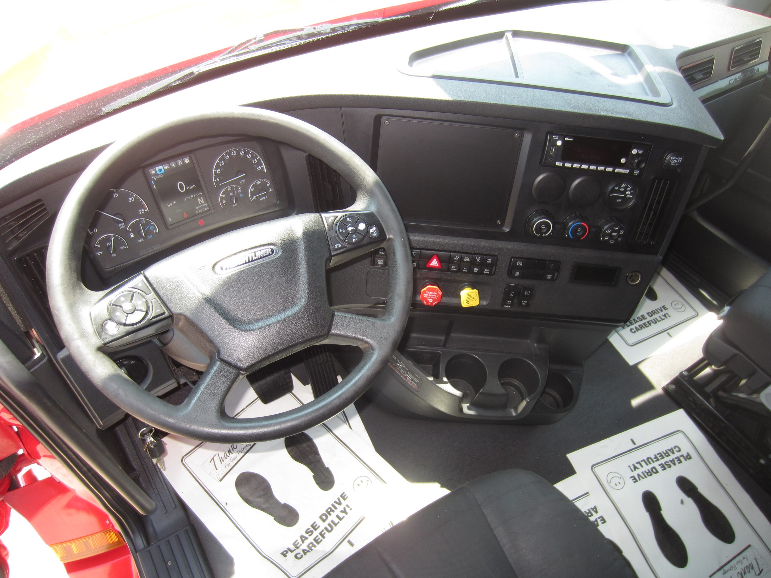 2023 Freightliner PT126SLP 2023 Freightliner PT126SLP - image 5 of 6
