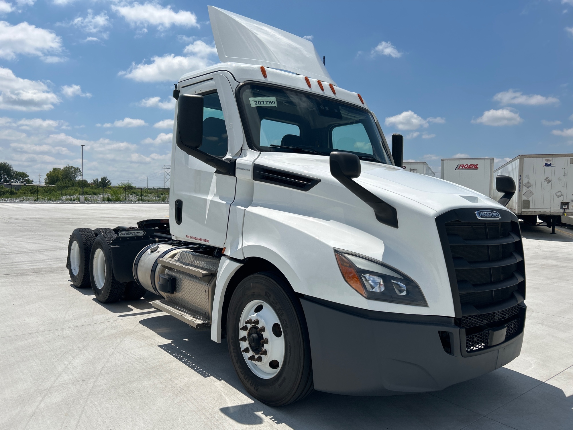 2021 Freightliner PT126DC 2021 Freightliner PT126DC - image 3 of 5
