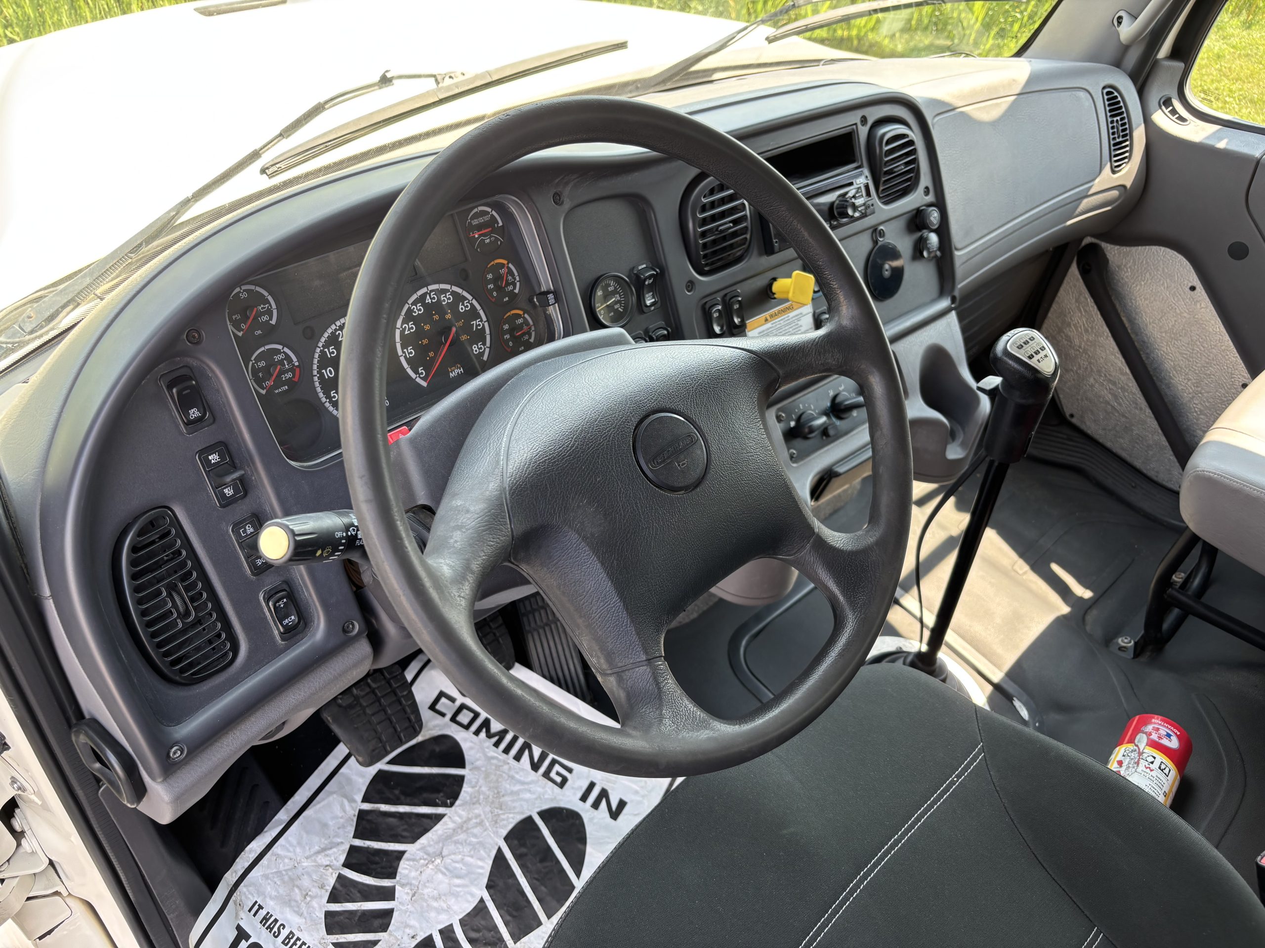 2018 Freightliner M2112 2018 Freightliner M2112 - image 4 of 6