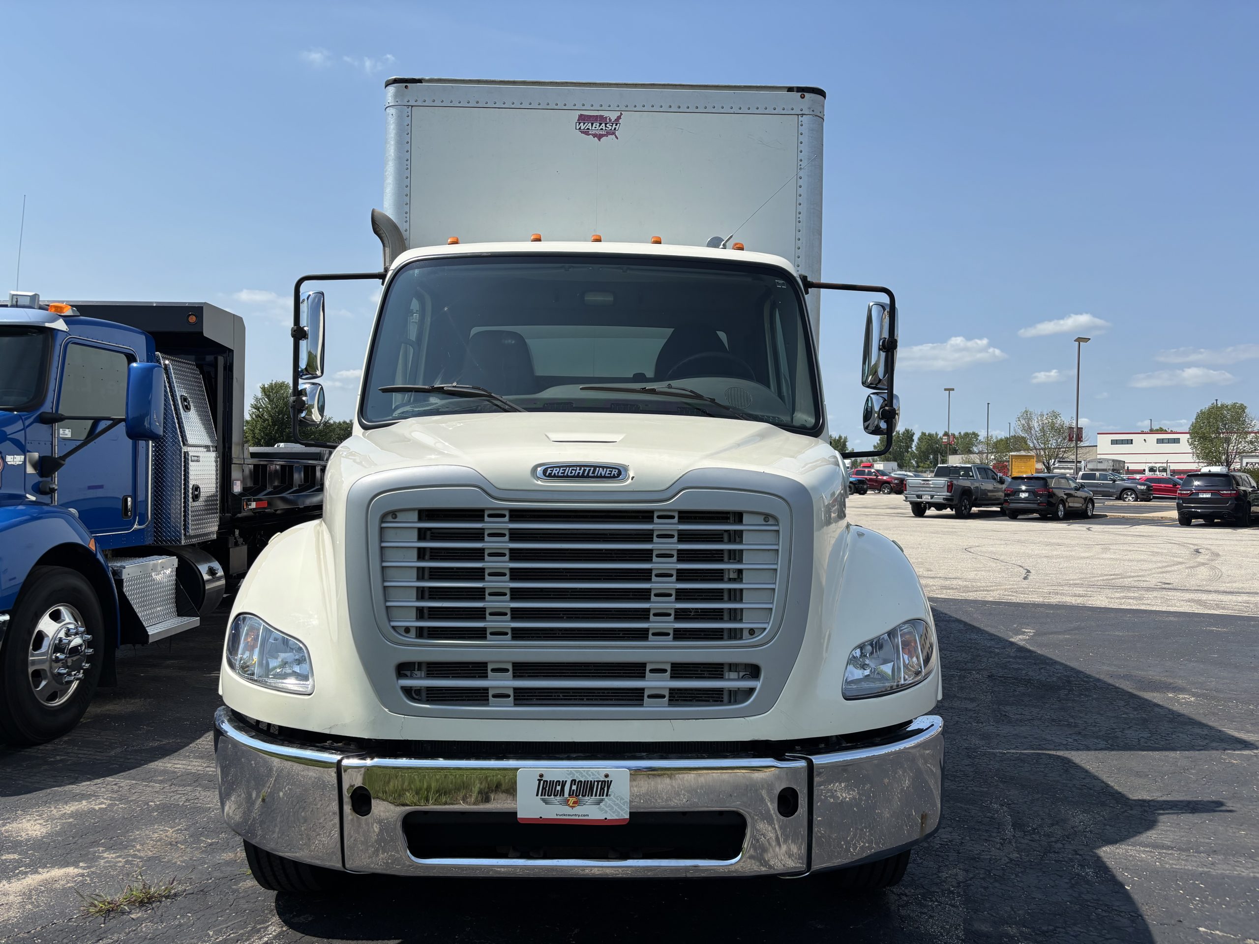 2018 Freightliner M2112 2018 Freightliner M2112 - image 2 of 6