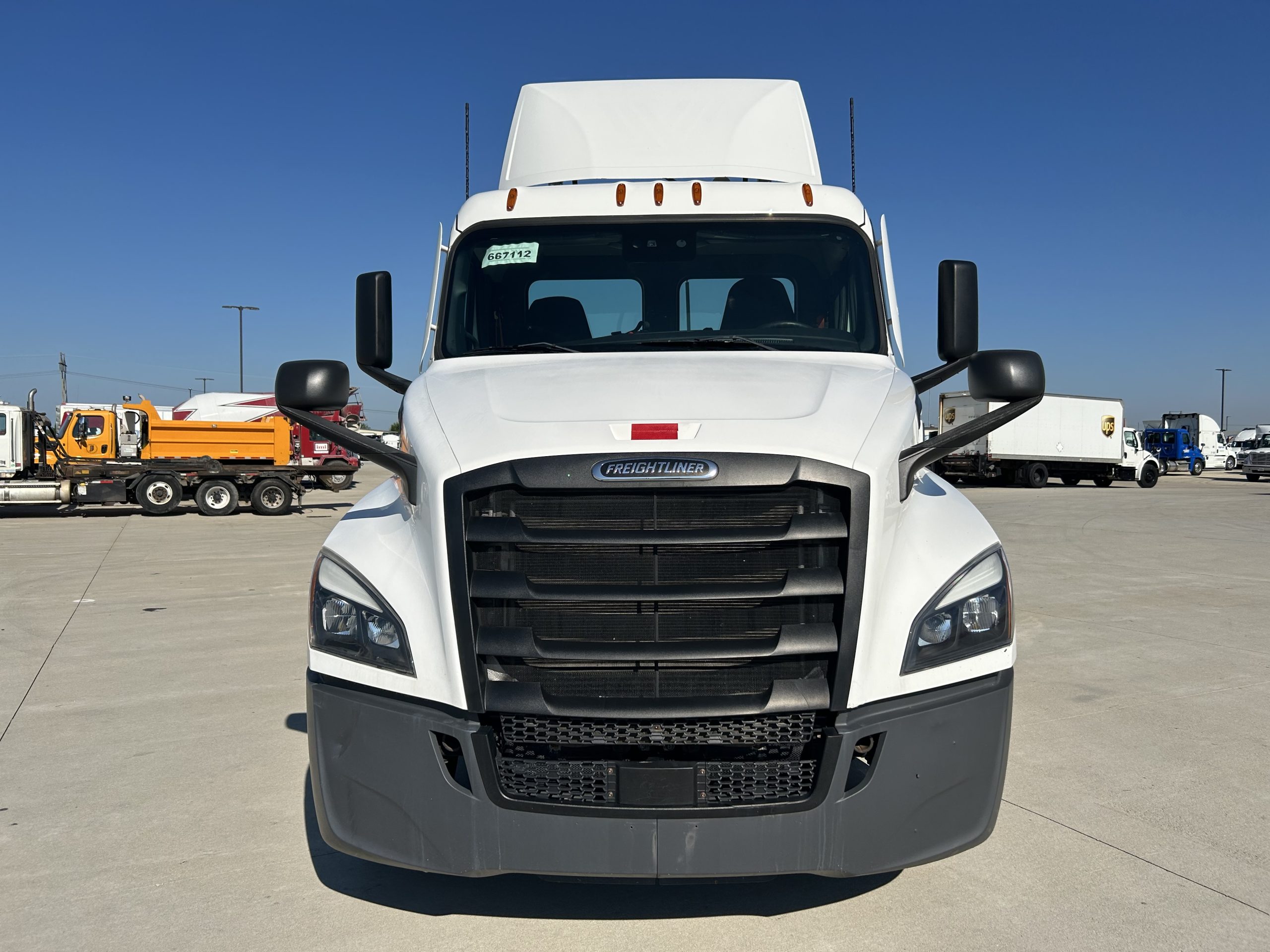 2020 Freightliner PT126DC 2020 Freightliner PT126DC - image 3 of 6