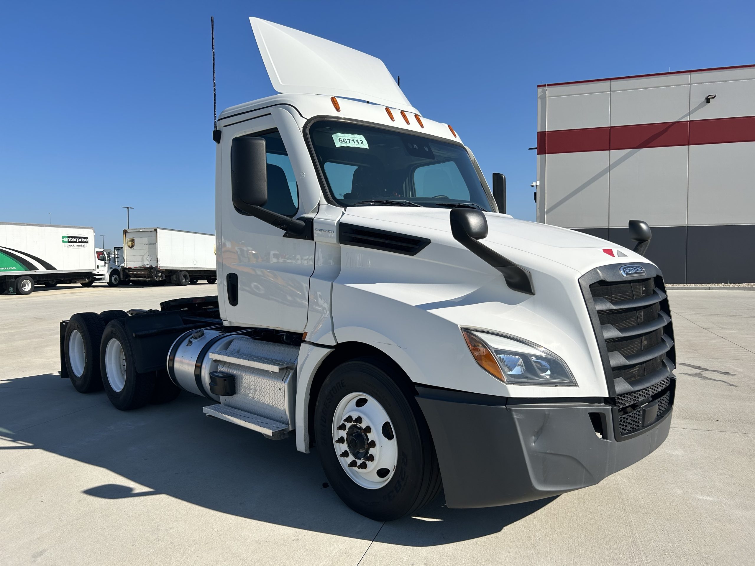2020 Freightliner PT126DC 2020 Freightliner PT126DC - image 4 of 6