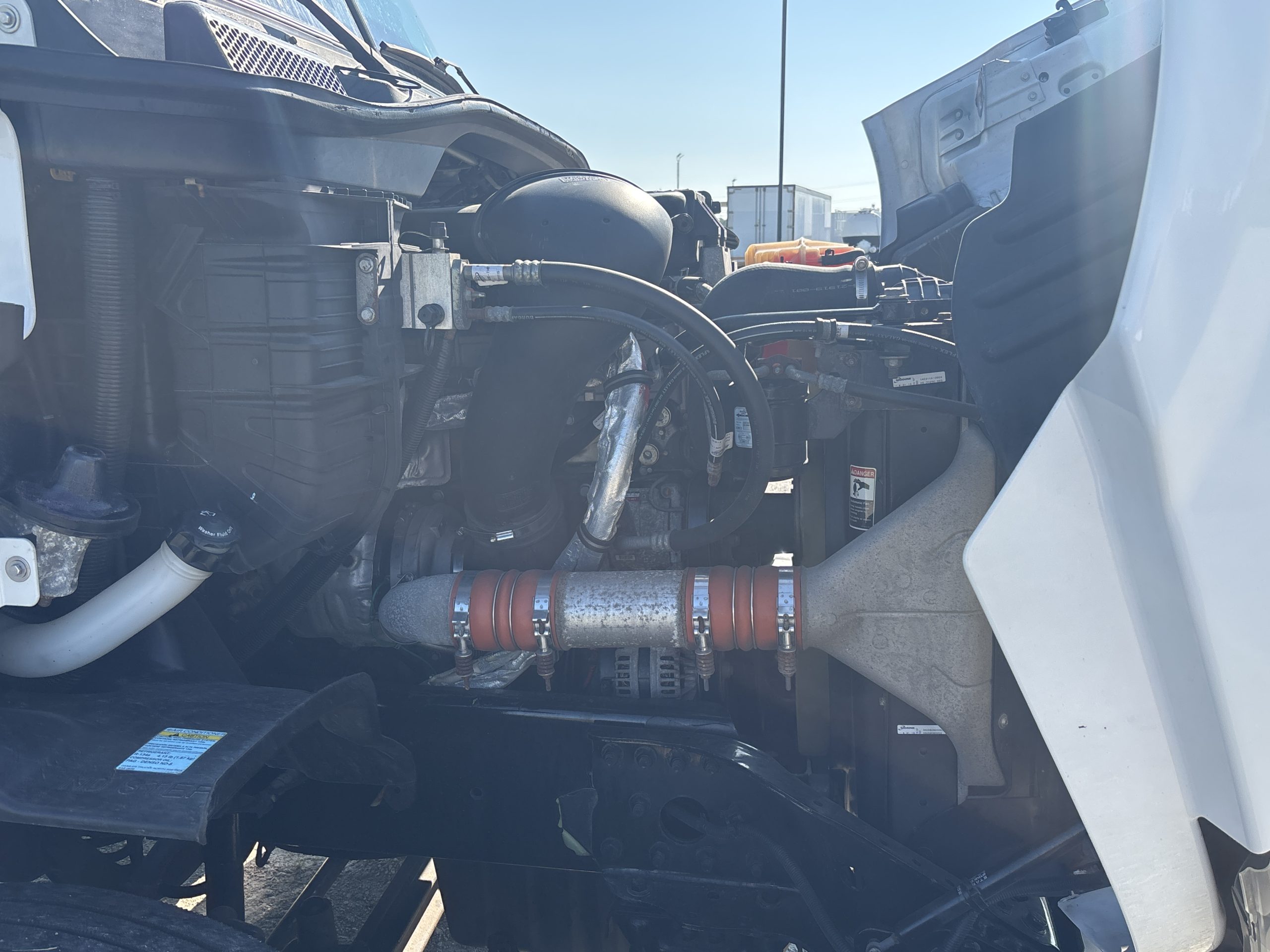 2016 Freightliner CA113 2016 Freightliner CA113 - image 6 of 6