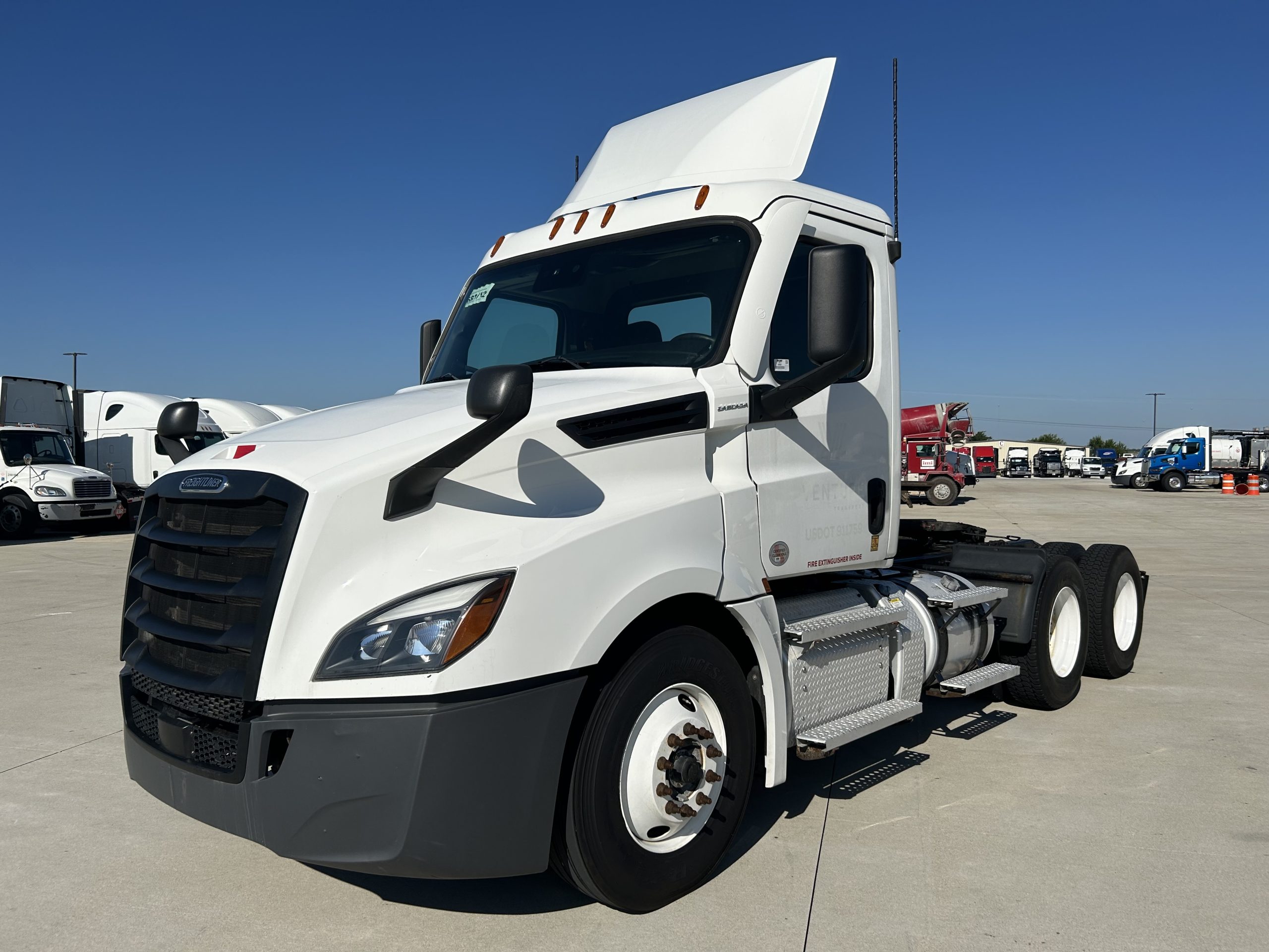 2020 Freightliner PT126DC 2020 Freightliner PT126DC - image 2 of 6