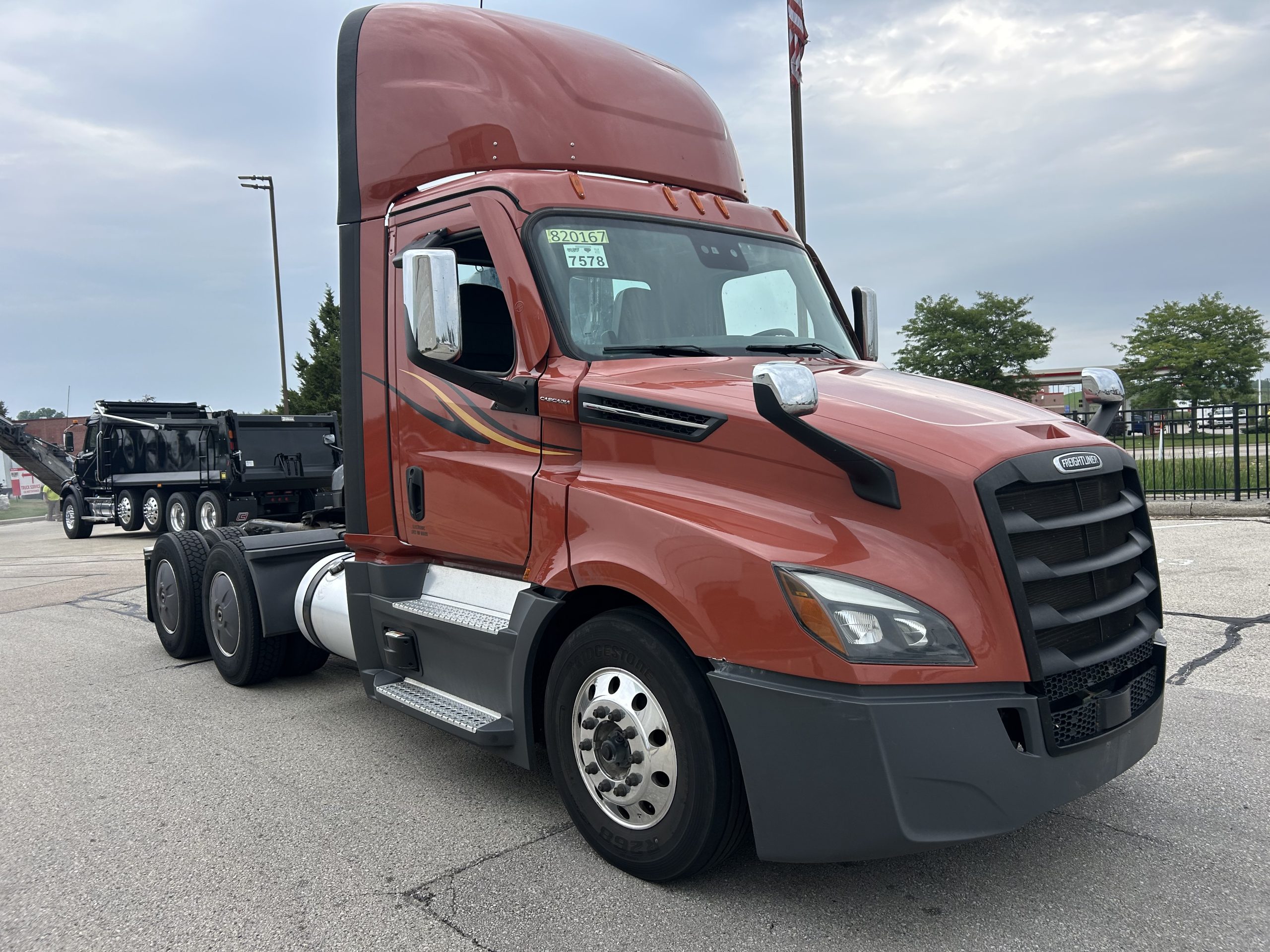 2024 Freightliner PT126DC 2024 Freightliner PT126DC - image 3 of 6
