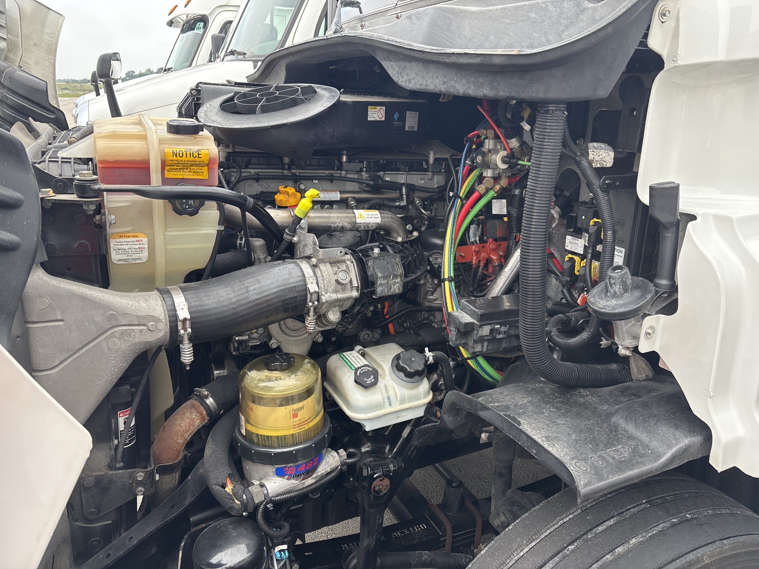 2016 Freightliner CA113 068Rf00000joLdh 2016 Freightliner CA113 068Rf00000joLdh