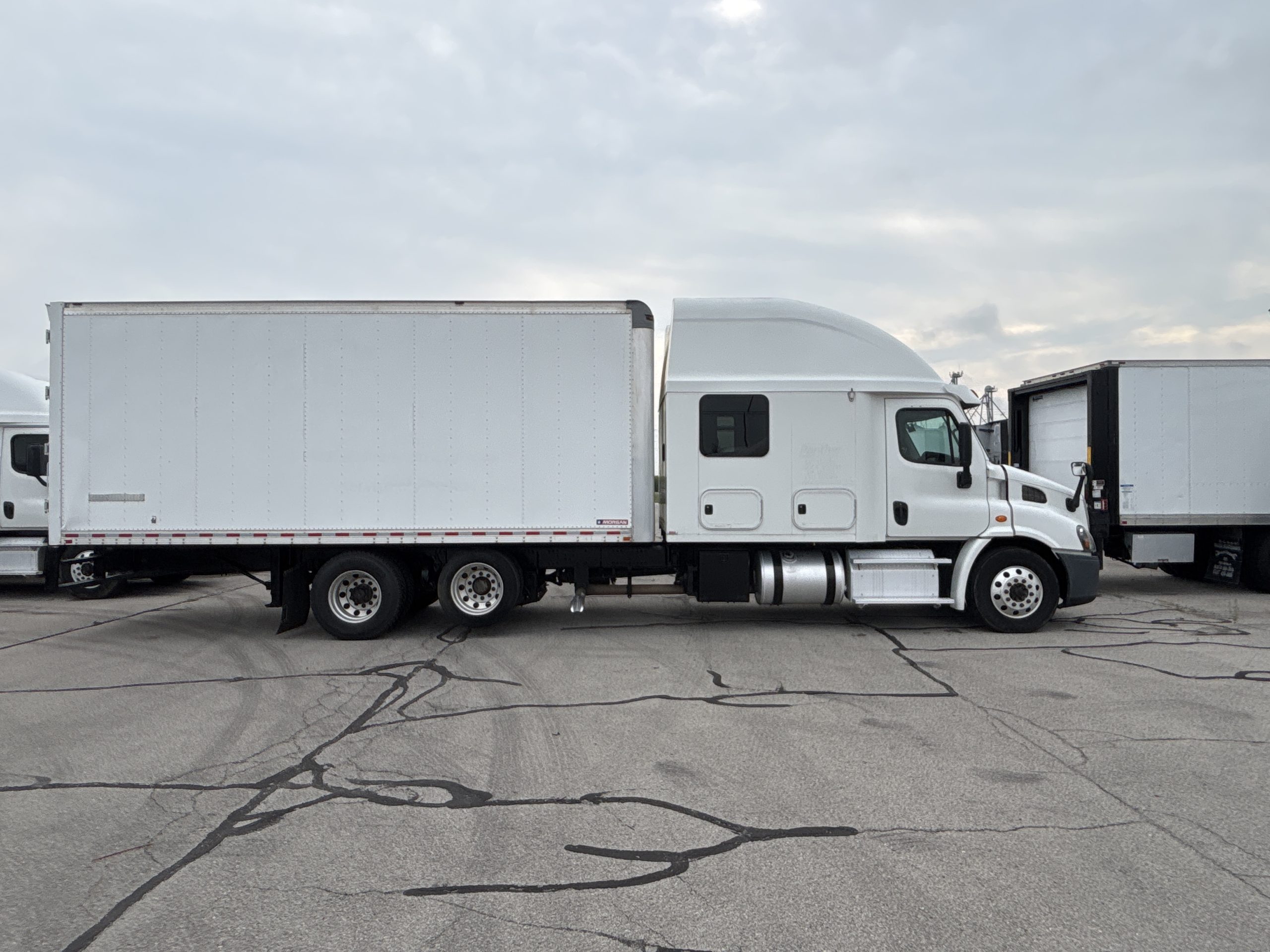 2016 Freightliner CA113 068Rf00000joZog 2016 Freightliner CA113 068Rf00000joZog