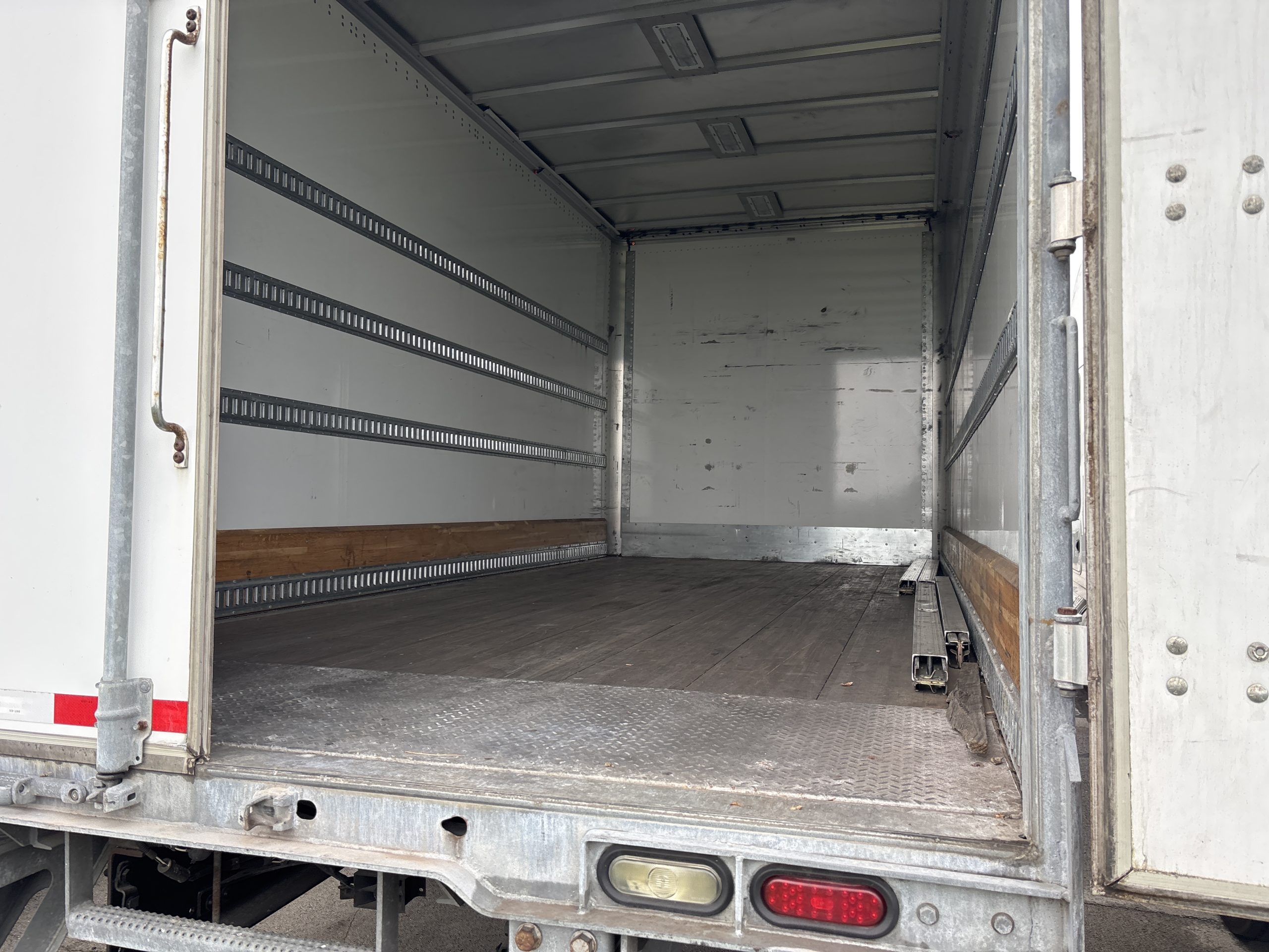 2016 Freightliner CA113 068Rf00000jocwF 2016 Freightliner CA113 068Rf00000jocwF