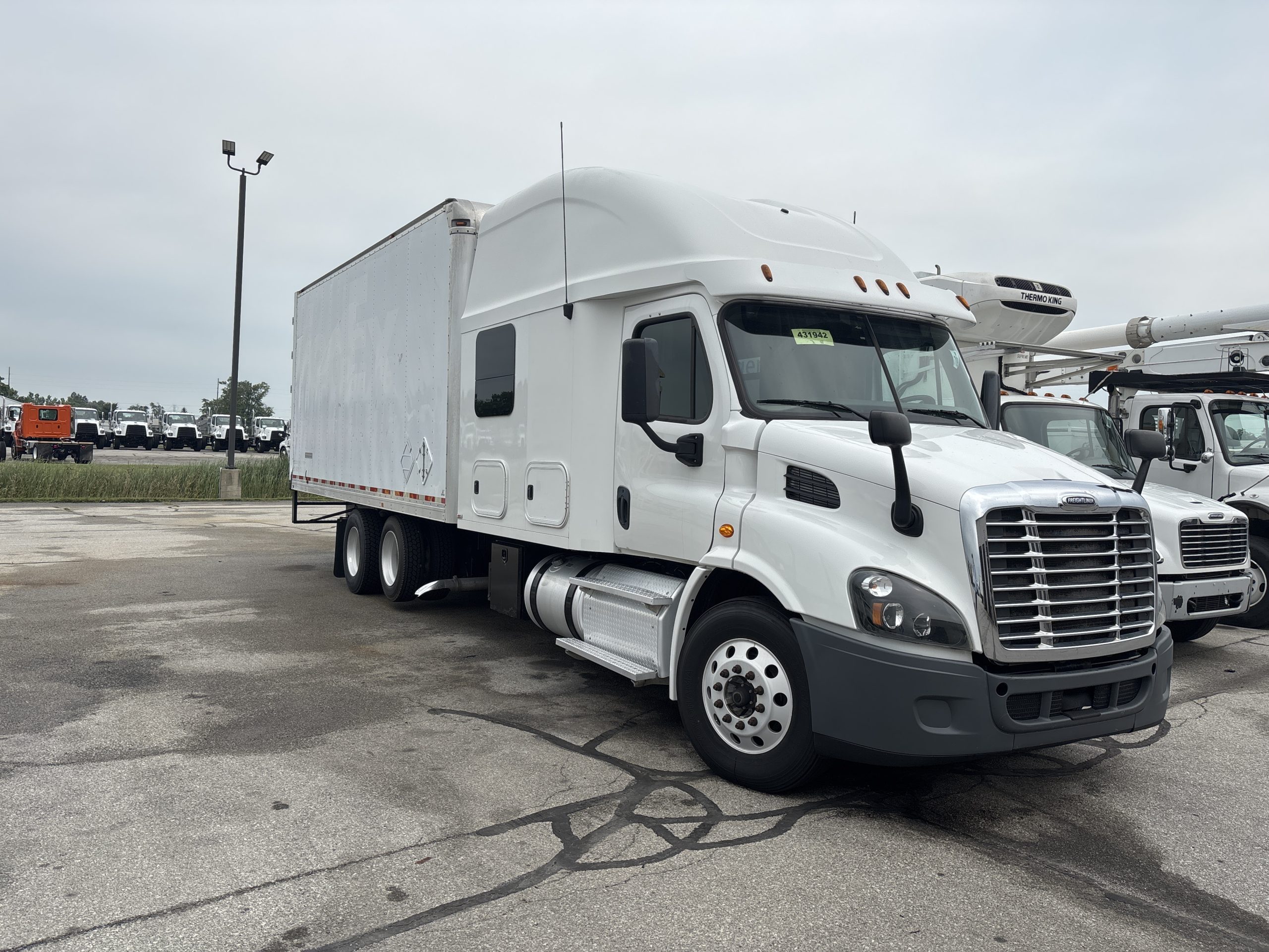 2016 Freightliner CA113 068Rf00000juuAZ 2016 Freightliner CA113 068Rf00000juuAZ