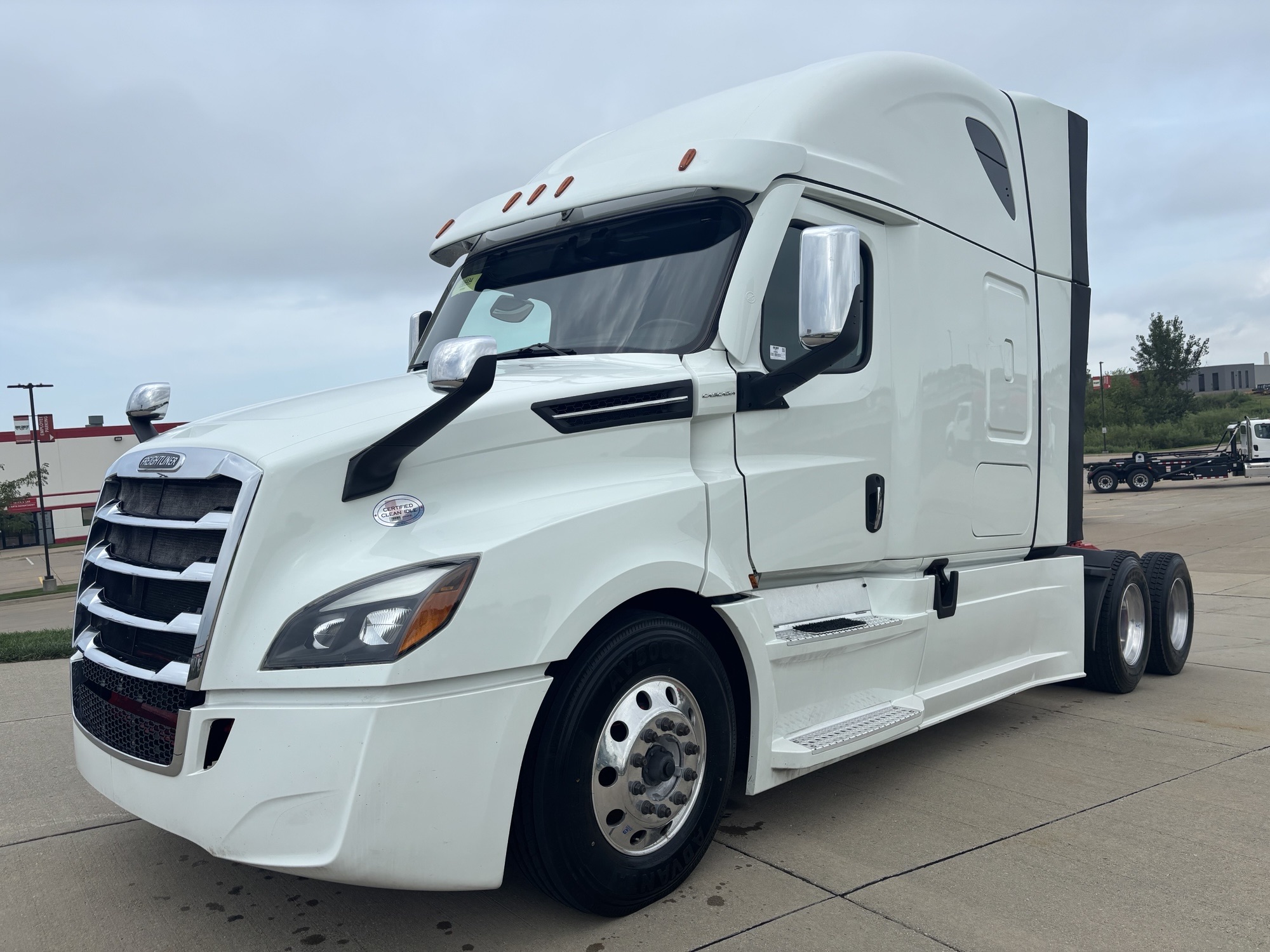 2023 Freightliner PT126SLP 2023 Freightliner PT126SLP - image 1 of 6