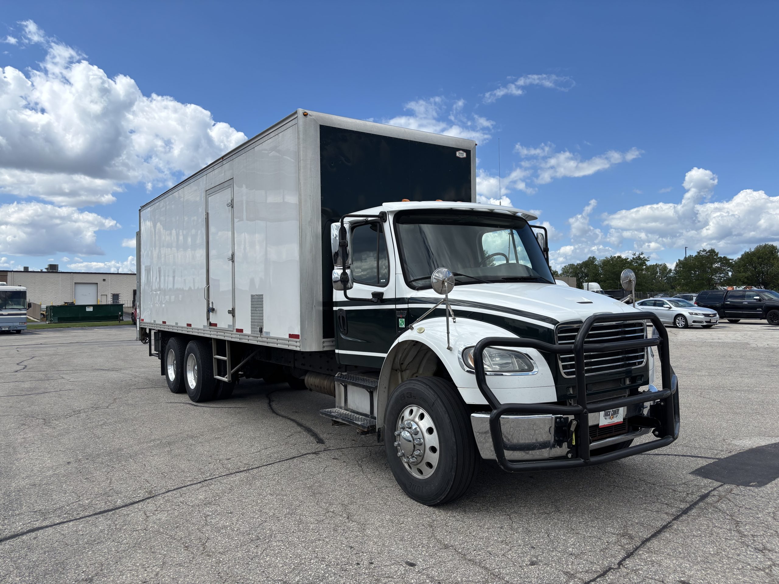 2017 Freightliner M280 2017 Freightliner M280 - image 3 of 6