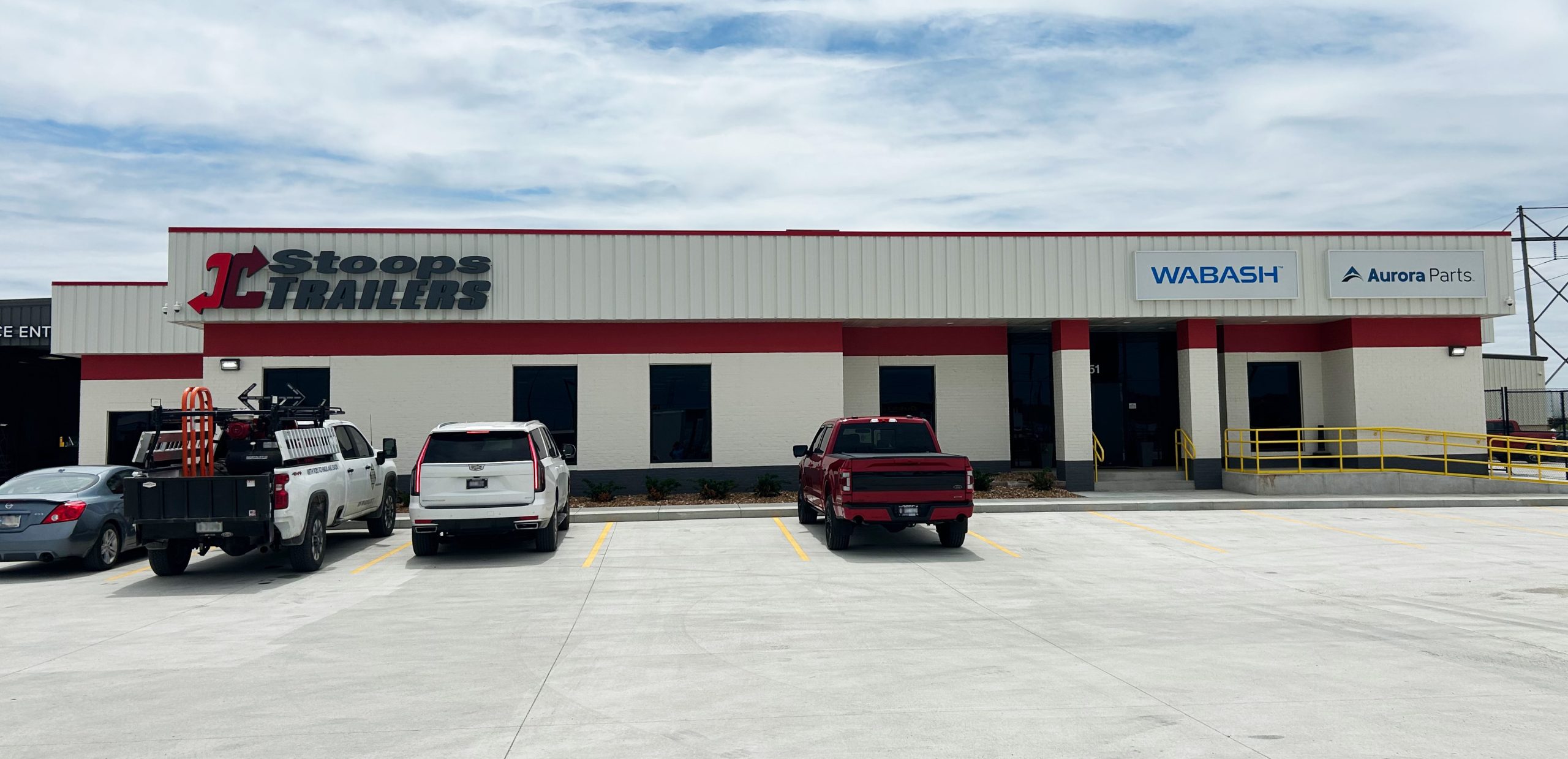 StoopsTrailers_Exterior