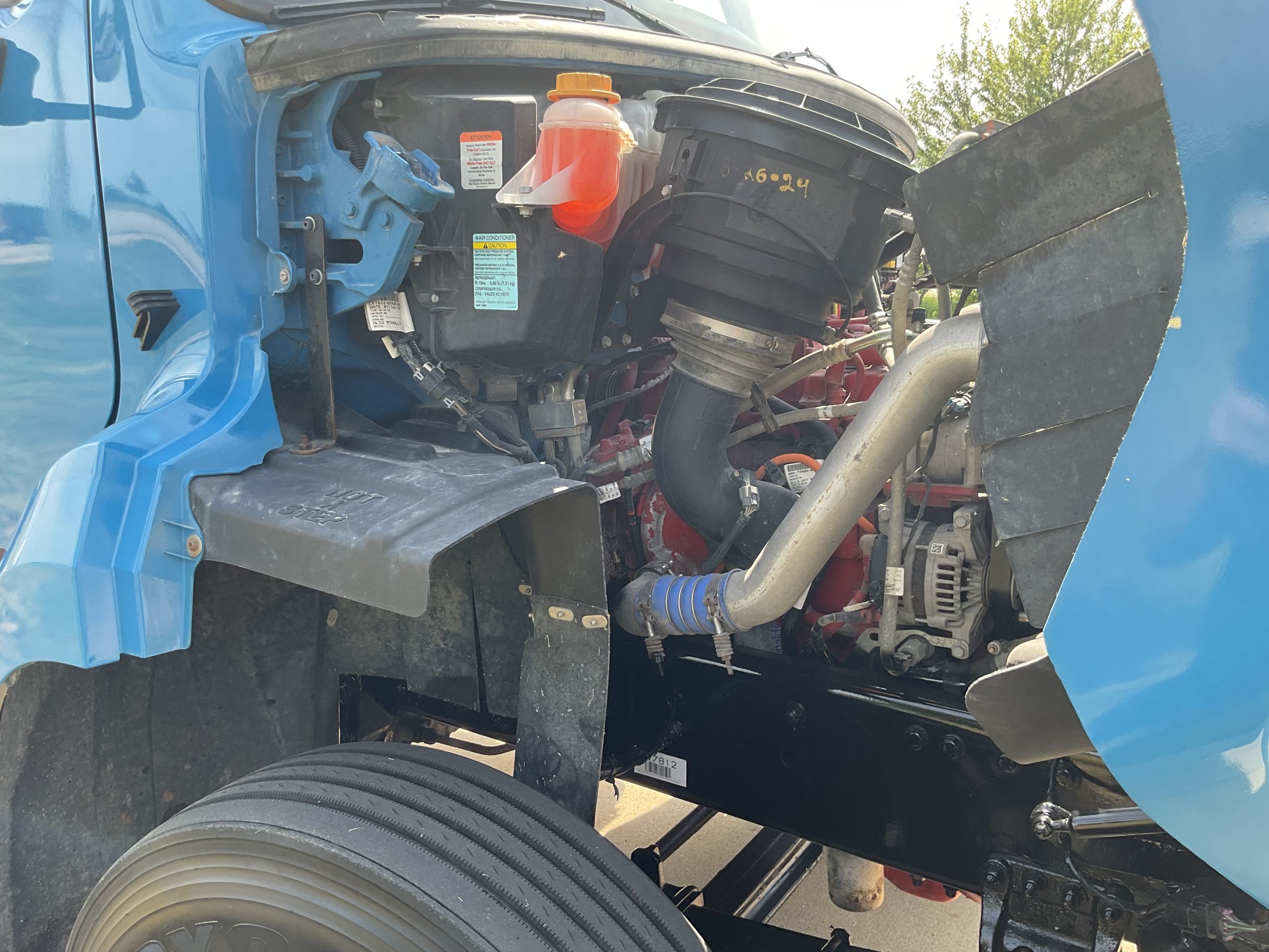 2020 Freightliner 108SD 068Rf00000jQvAv 2020 Freightliner 108SD 068Rf00000jQvAv