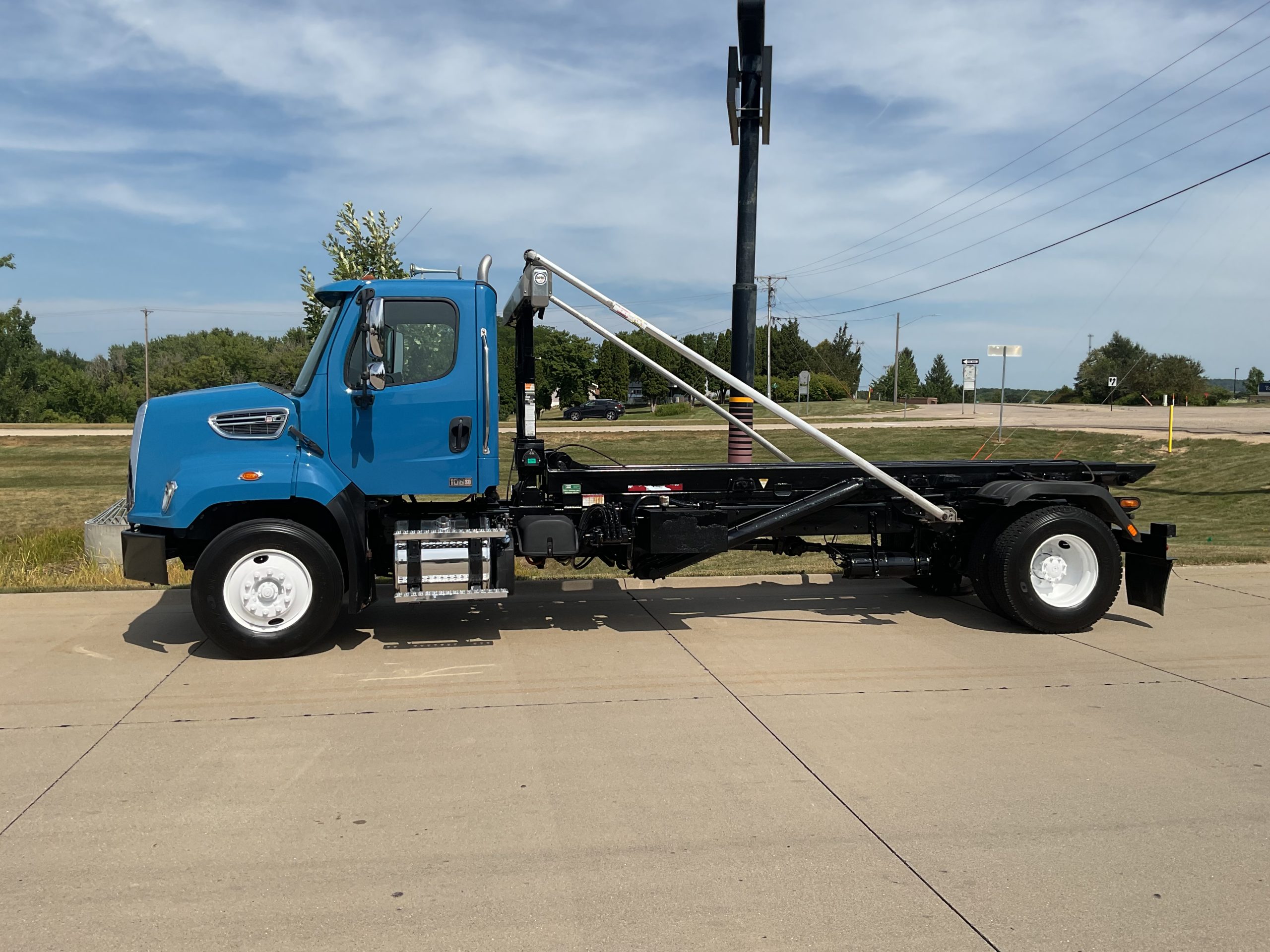 2020 Freightliner 108SD 068Rf00000jRGUz 2020 Freightliner 108SD 068Rf00000jRGUz