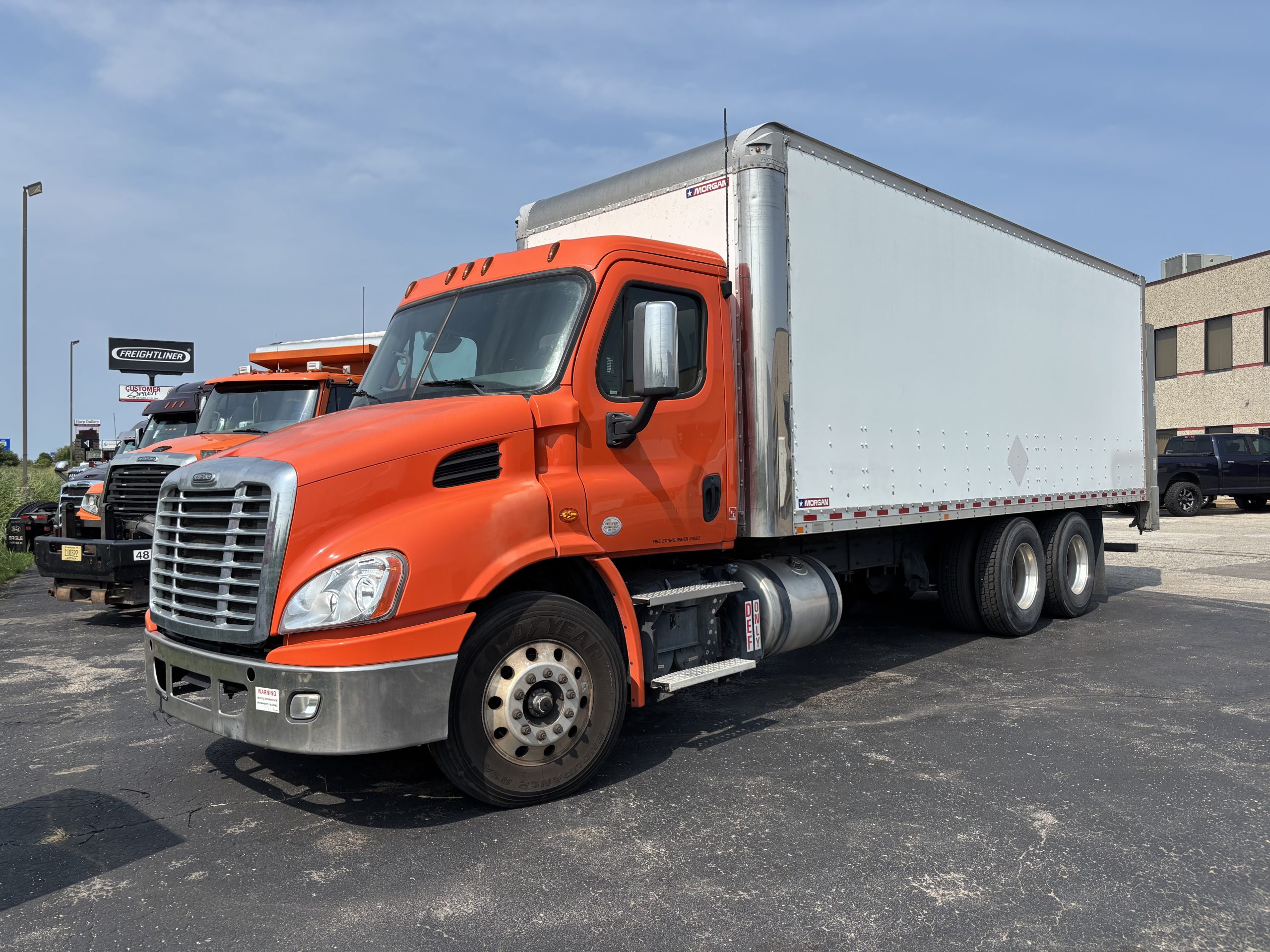 2018 Freightliner CA113DC 2018 Freightliner CA113DC - image 1 of 1