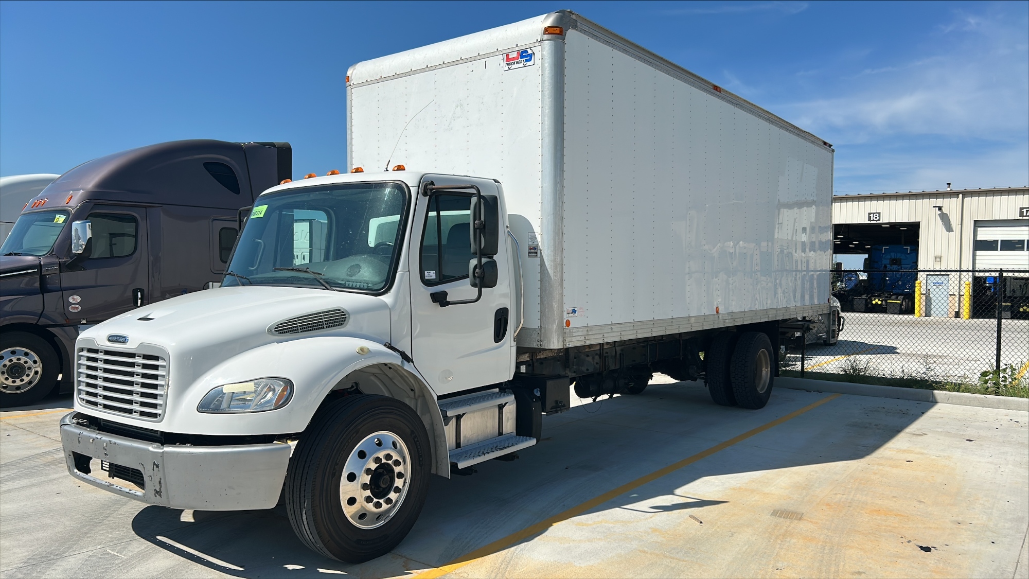 2019 Freightliner M2 106 2019 Freightliner M2 106 - image 1 of 1