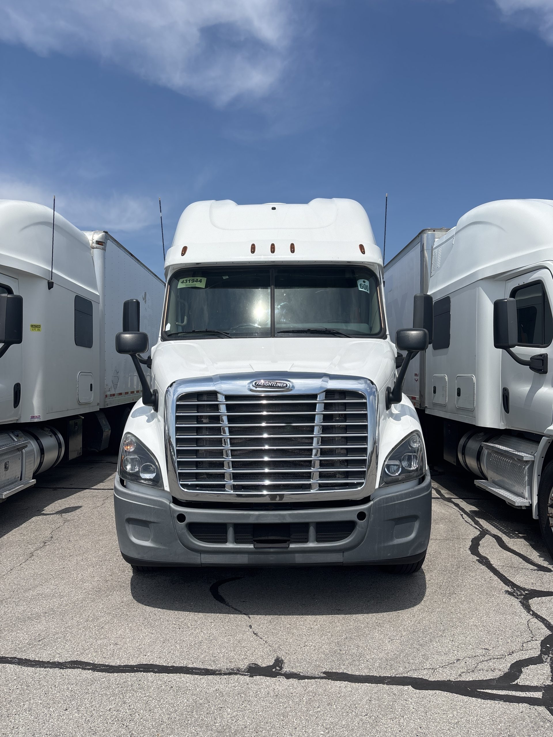 2016 Freightliner in Fort Wayne, IN — photo 2