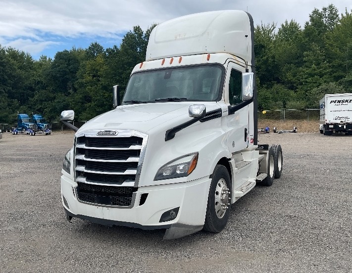 2019 Freightliner PE116DC 2019 Freightliner PE116DC - image 1 of 1