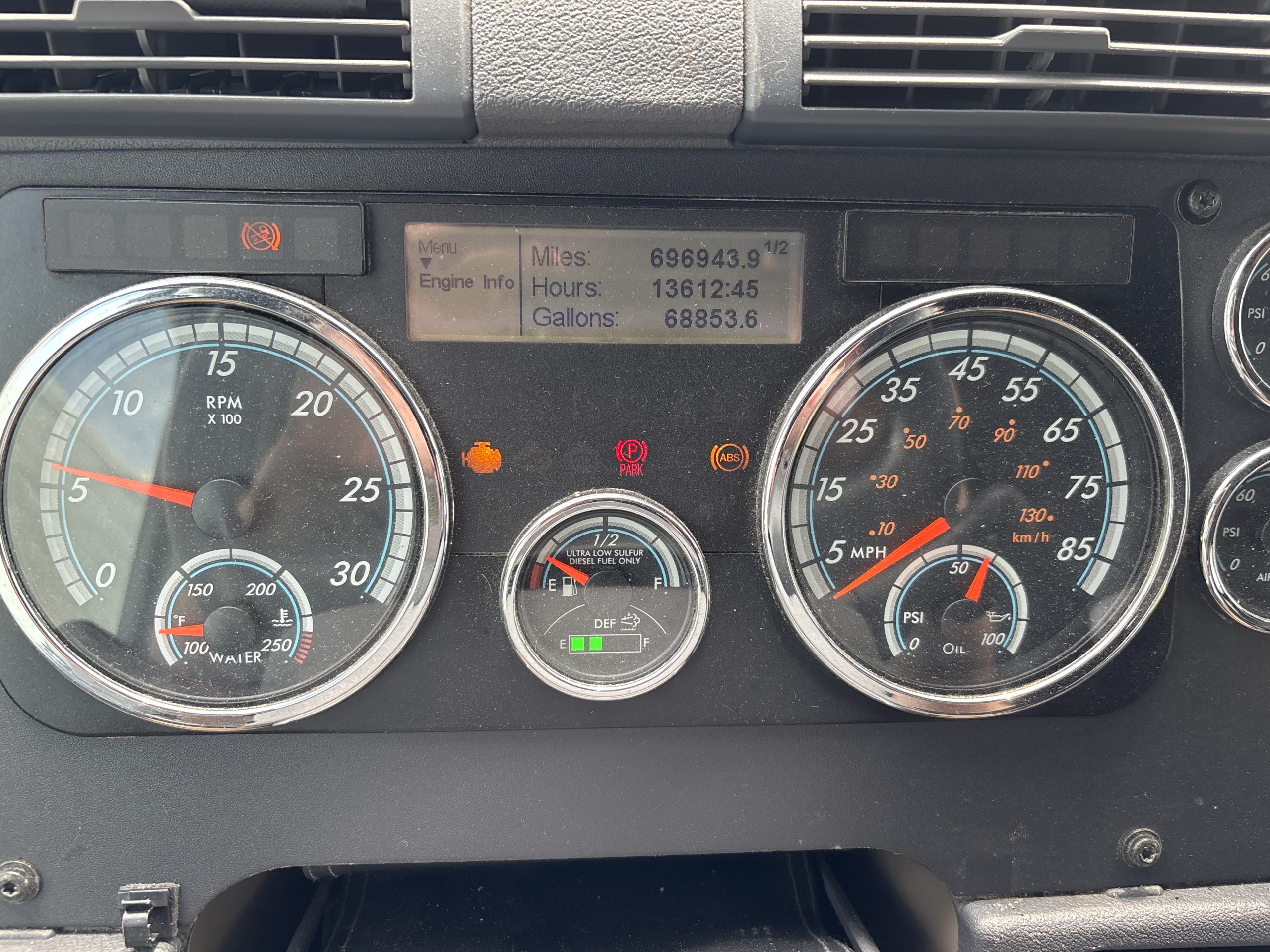 2016 Freightliner CA113 068Rf00000kOhe7 2016 Freightliner CA113 068Rf00000kOhe7
