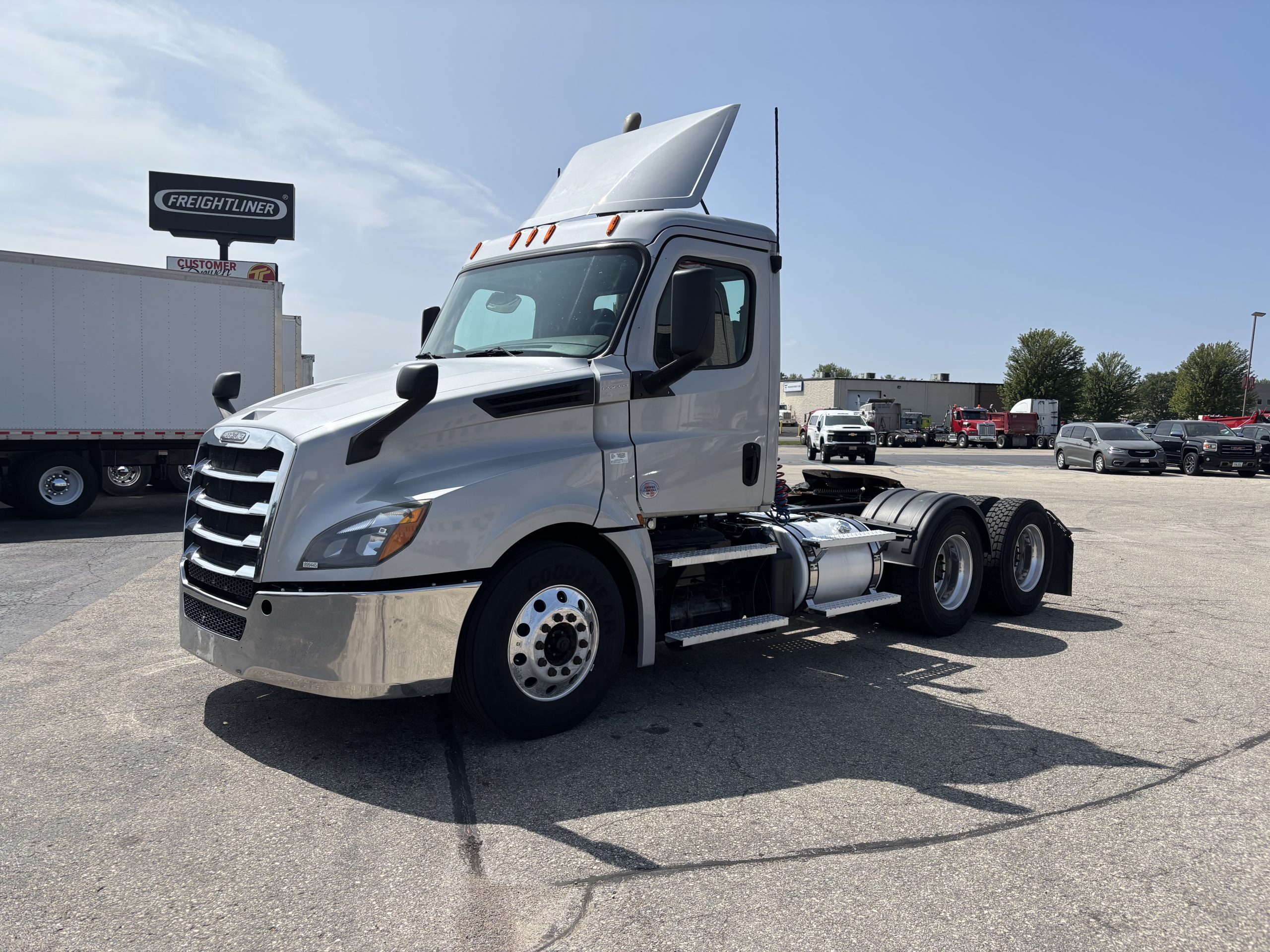 2020 Freightliner PT126DC 2020 Freightliner PT126DC - image 1 of 3