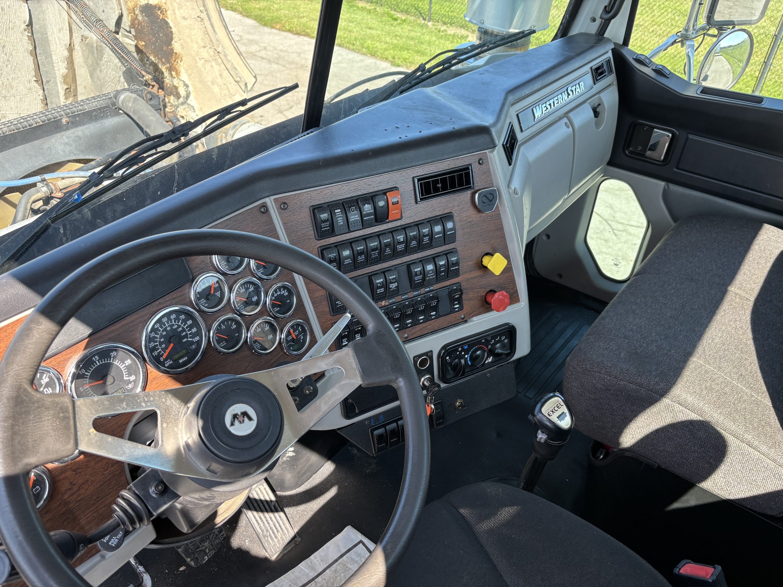 2020 Western Star 4900SB 068Rf00000kbaus 2020 Western Star 4900SB 068Rf00000kbaus