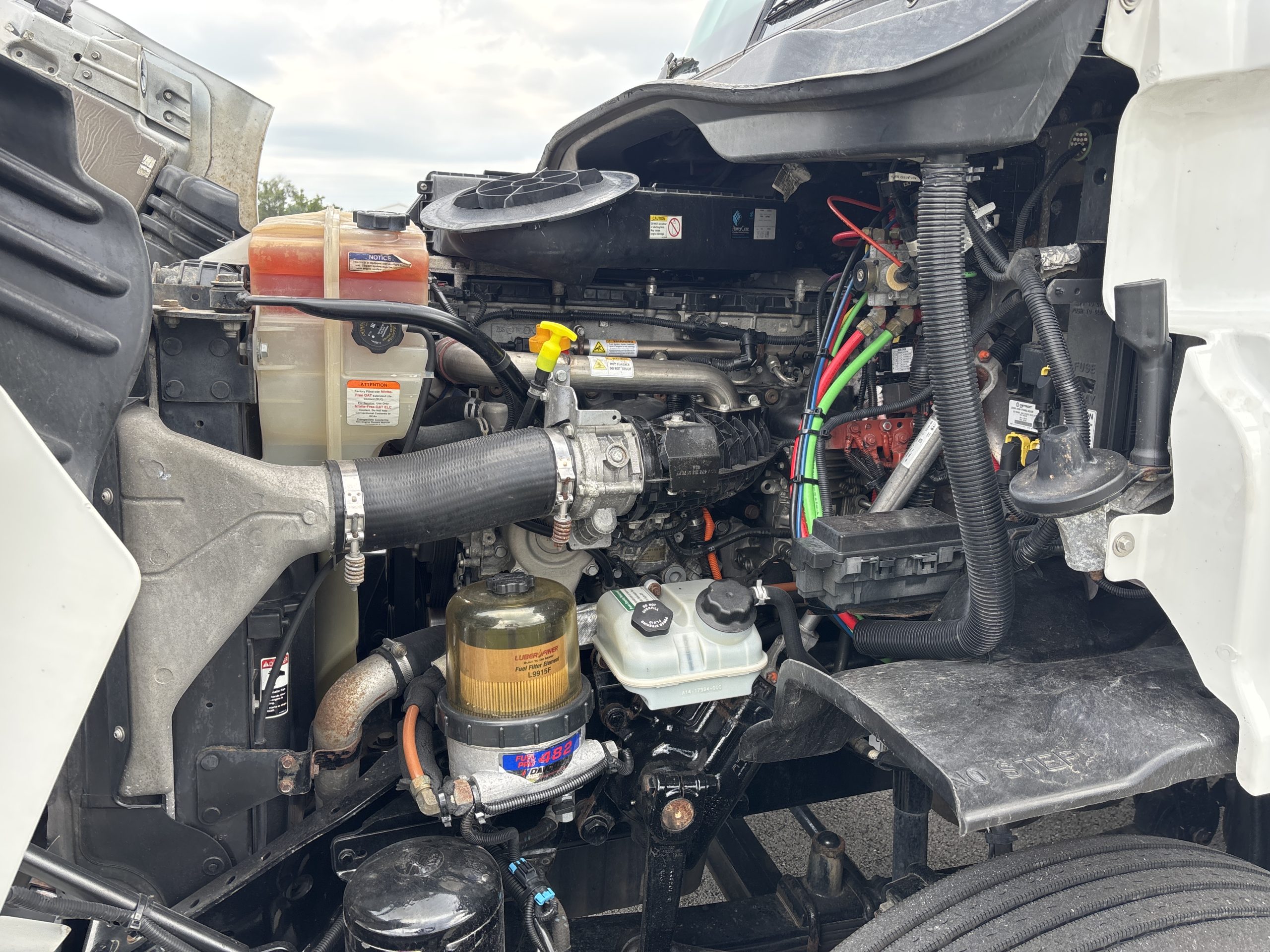 2016 Freightliner CA113 068Rf00000kixTO 2016 Freightliner CA113 068Rf00000kixTO