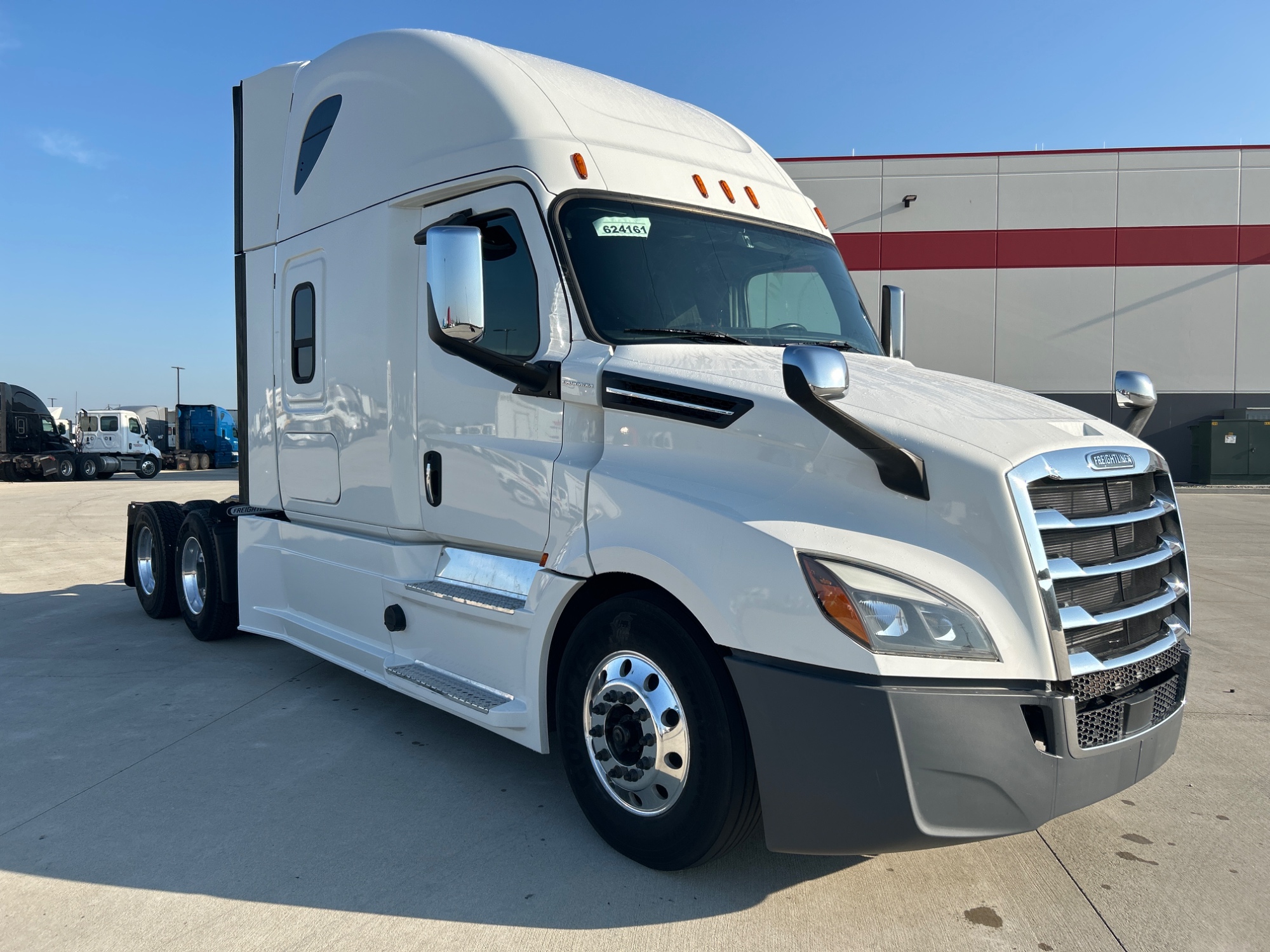 2020 Freightliner PT126SLP 2020 Freightliner PT126SLP - image 3 of 6