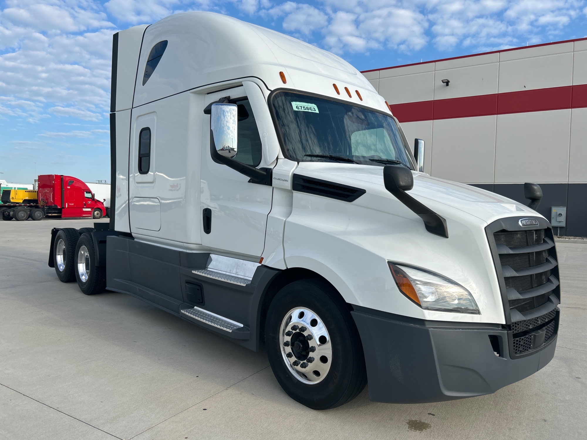 2021 Freightliner PT126SLP 2021 Freightliner PT126SLP - image 3 of 6