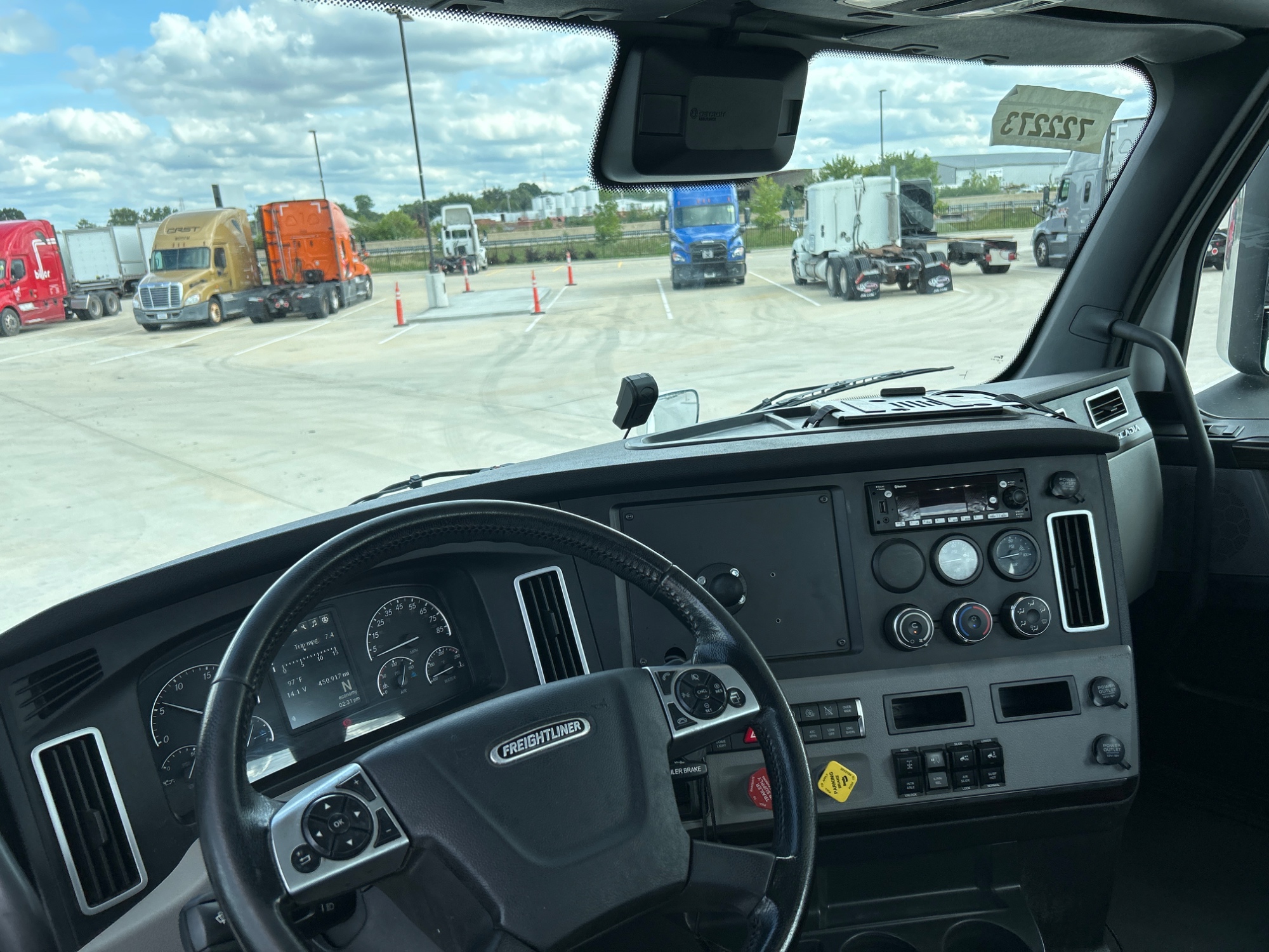 2022 Freightliner PT126DC 2022 Freightliner PT126DC - image 5 of 5