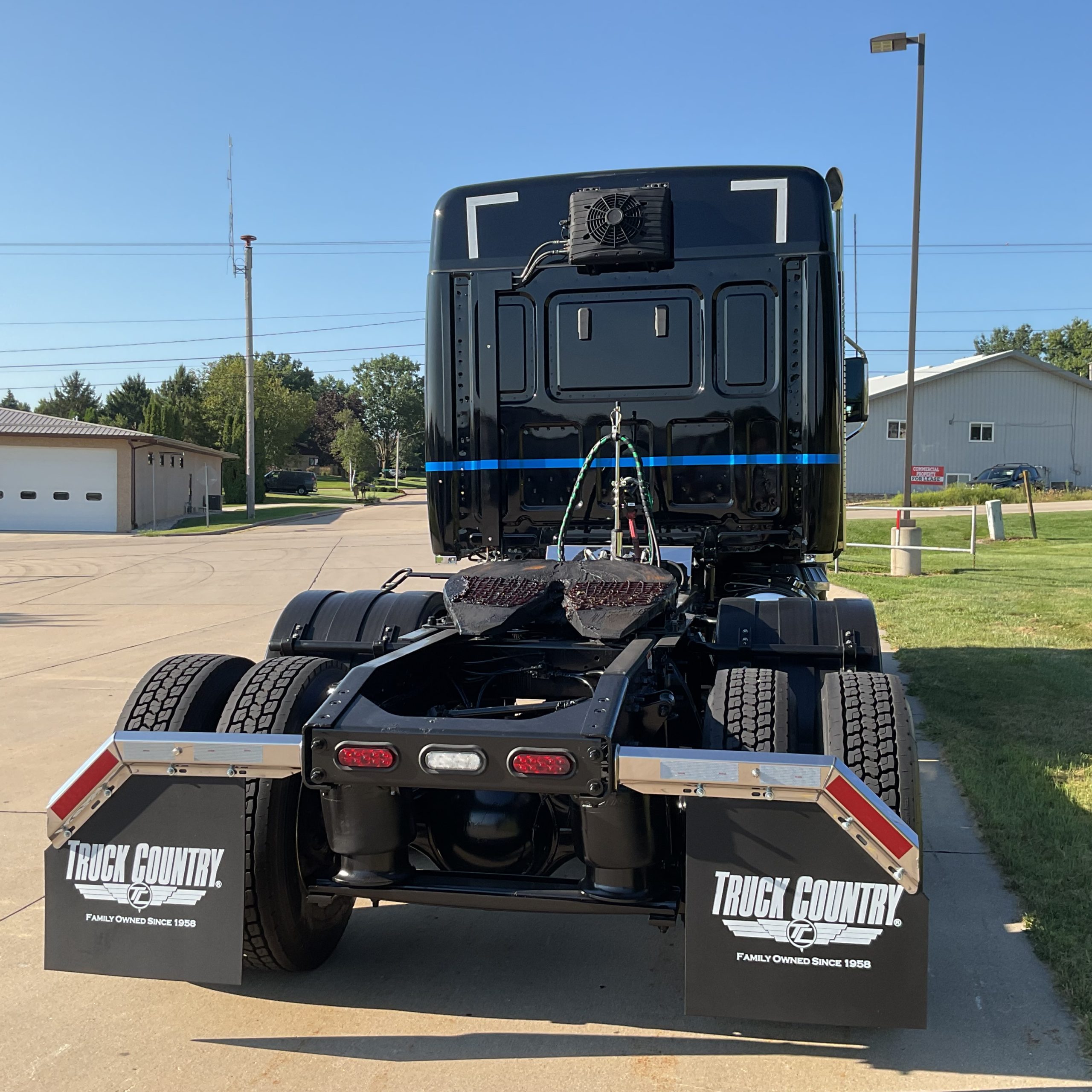 2024 Western Star 49X in Dubuque, IA — photo 3
