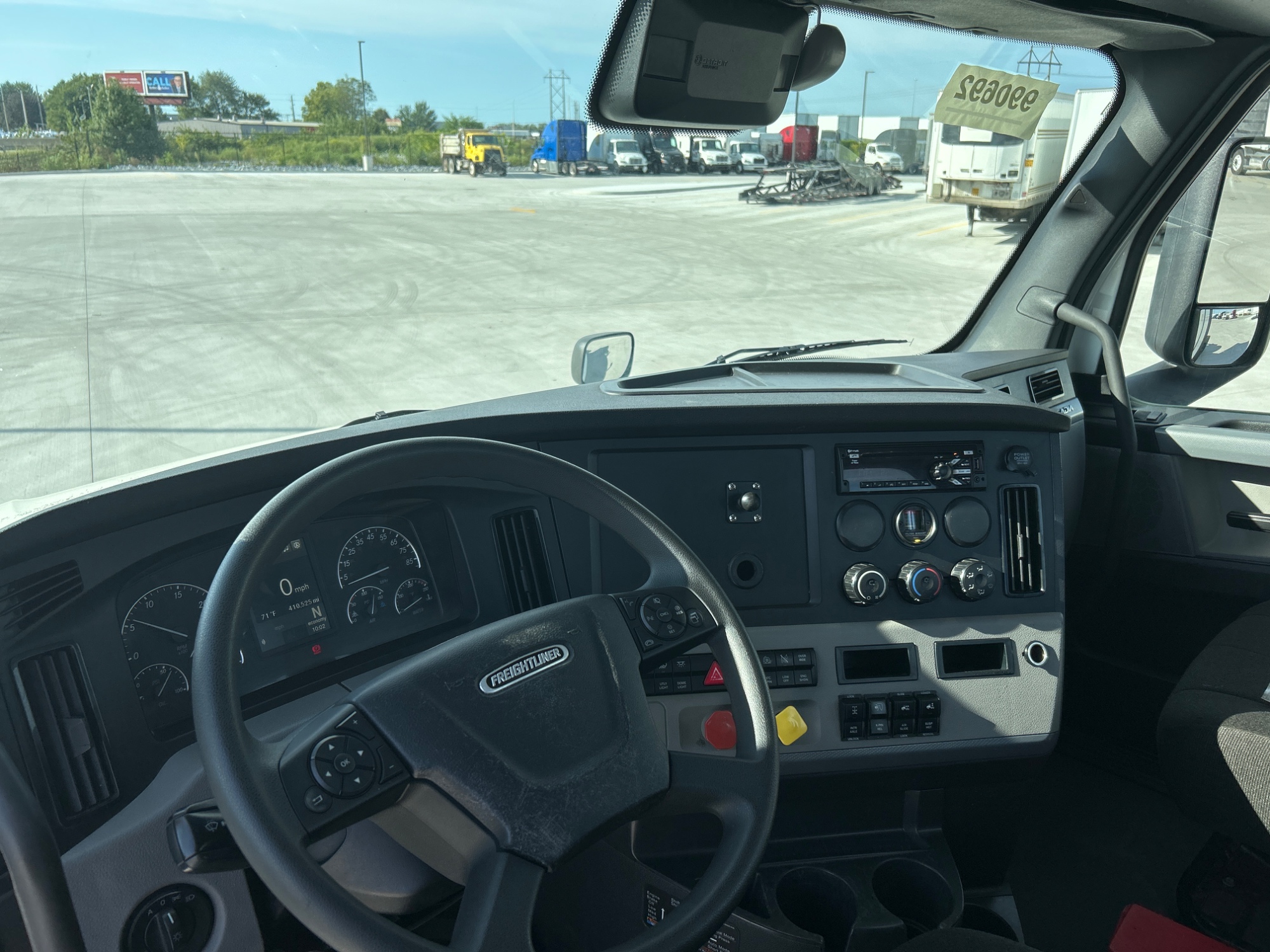 2021 Freightliner Cascadia in Anderson, IN — photo 5